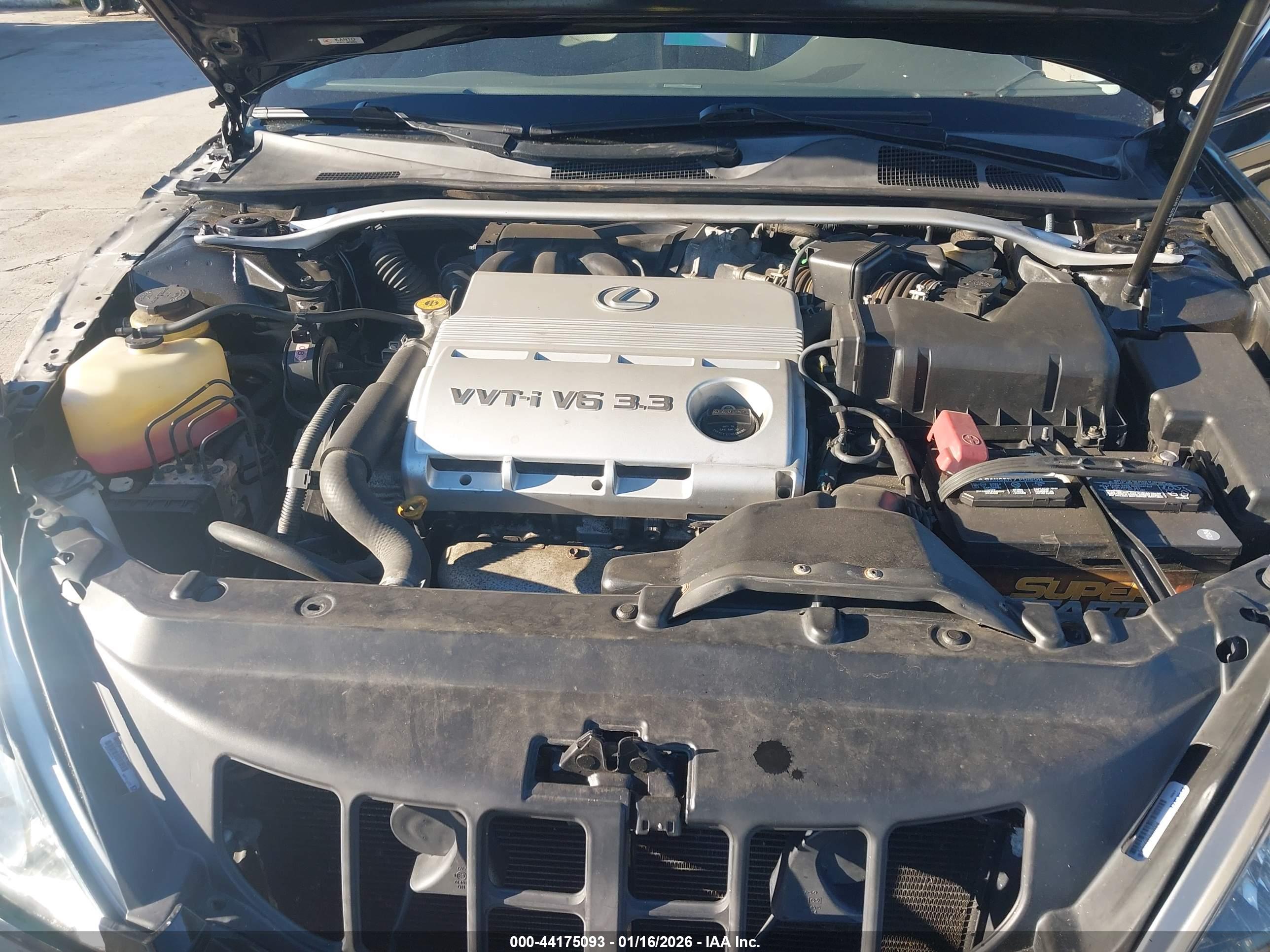 LEXUS ES image 10