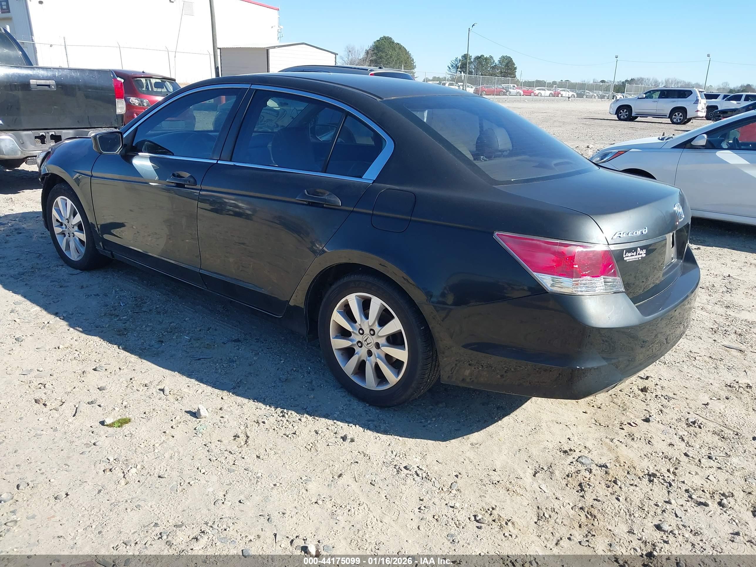 HONDA ACCORD image 3