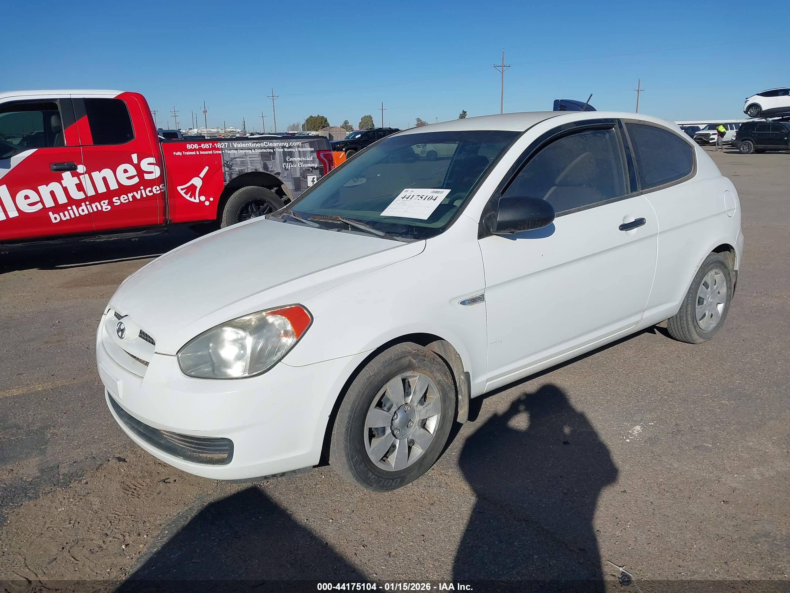HYUNDAI ACCENT image 2