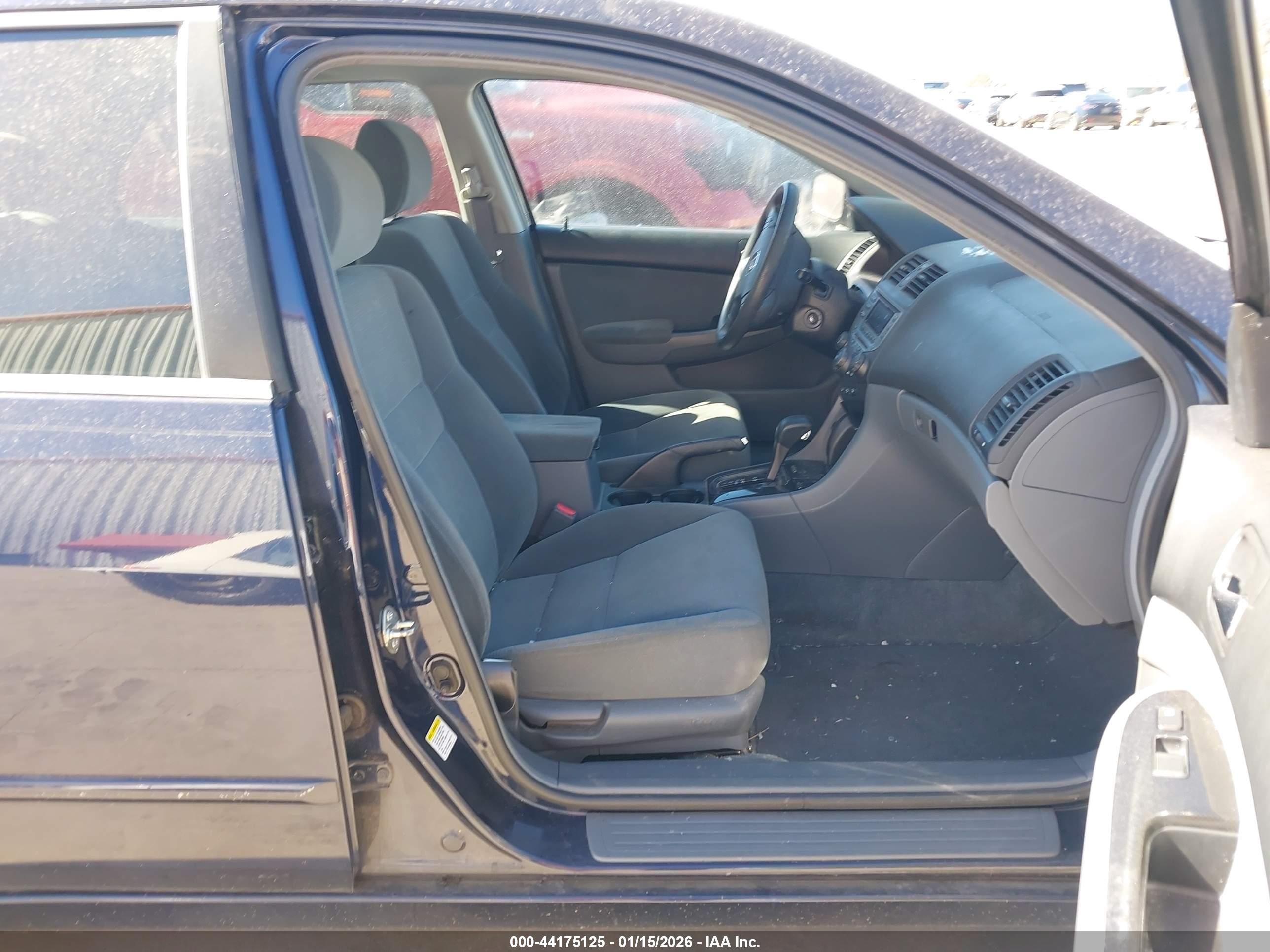 HONDA ACCORD image 5