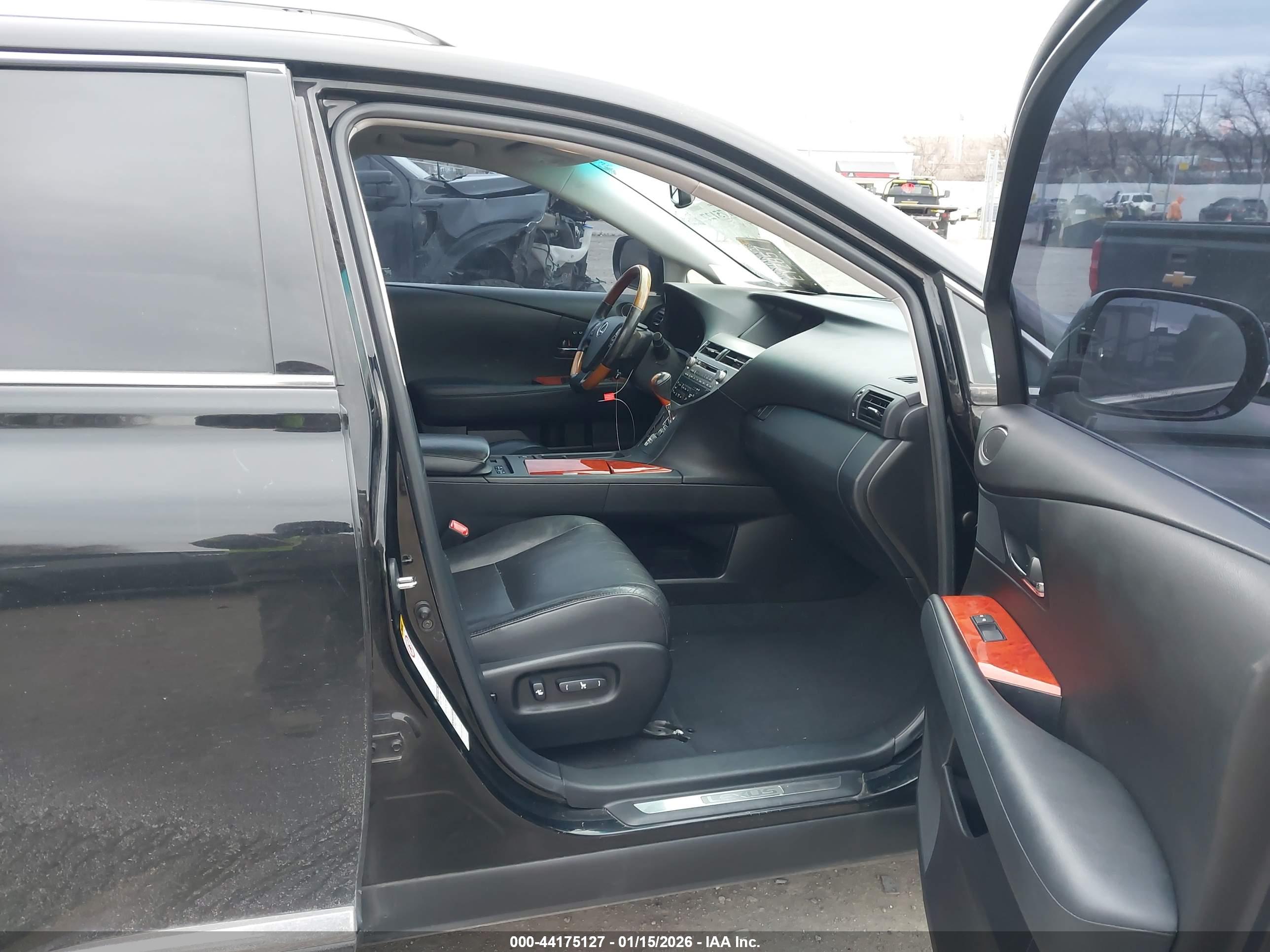 LEXUS RX image 5