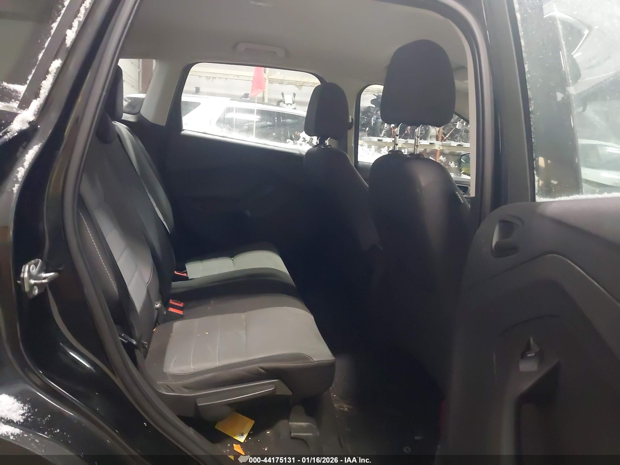 FORD ESCAPE image 8