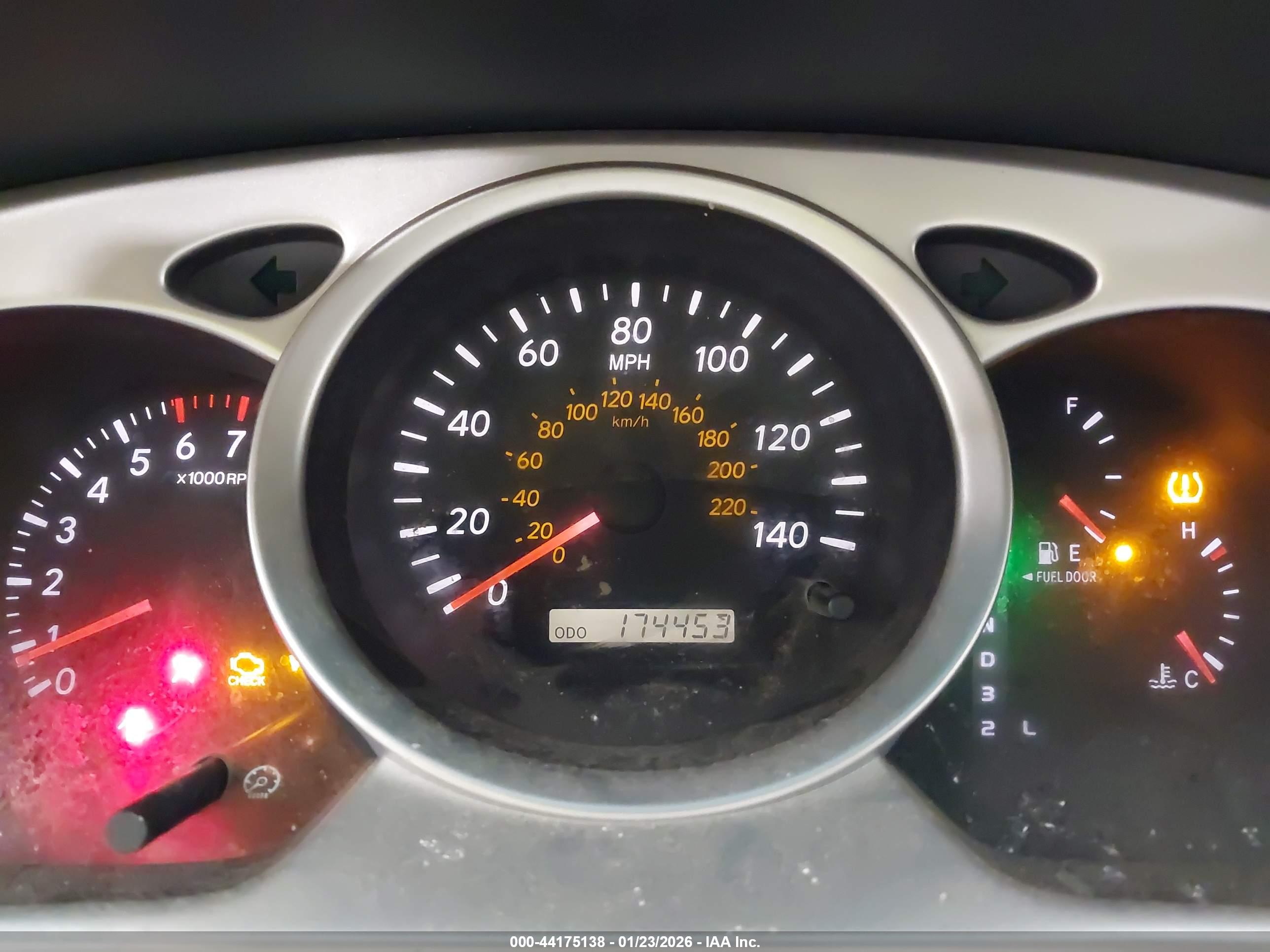 TOYOTA HIGHLANDER image 7