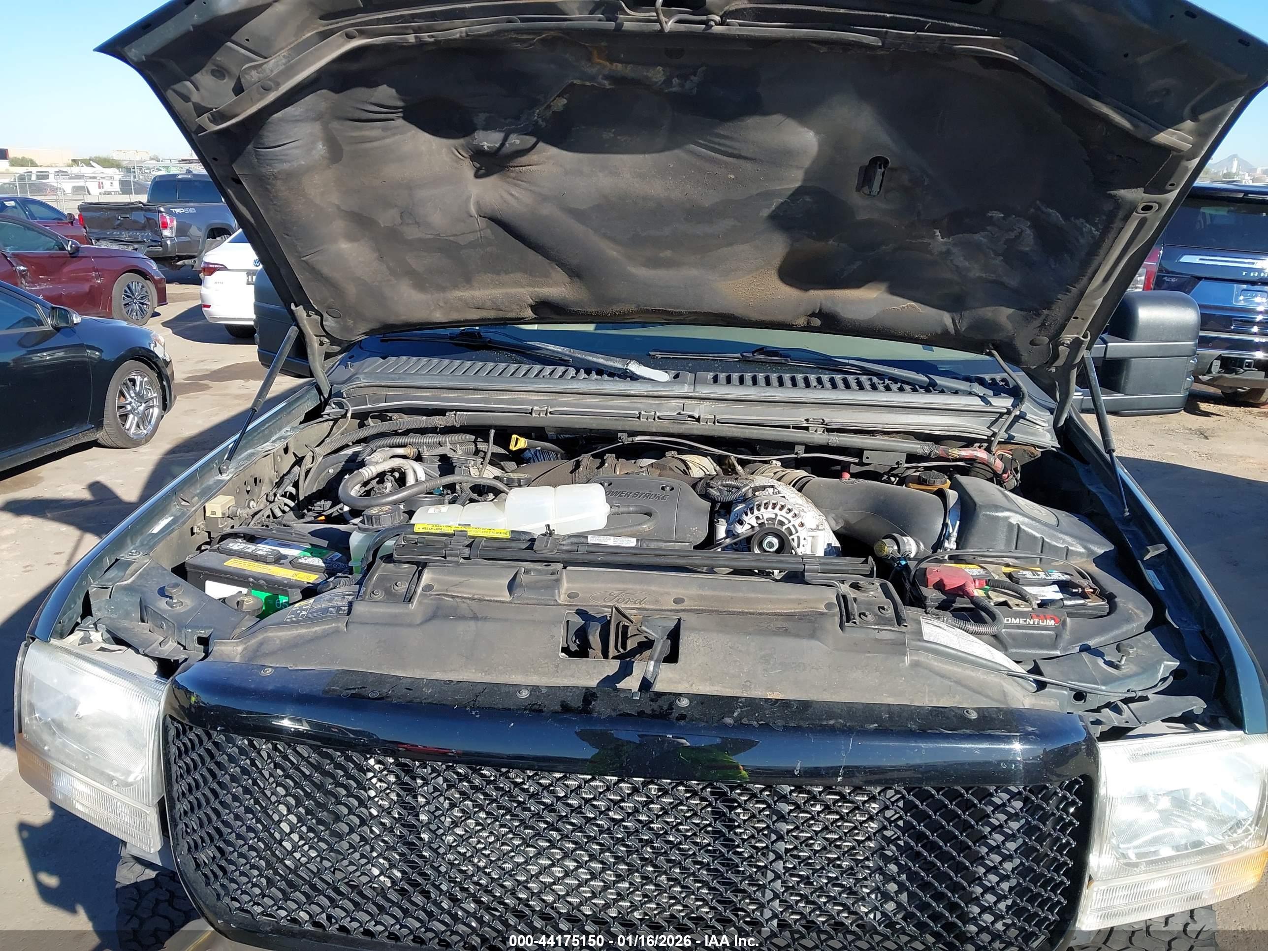 FORD EXCURSION image 10