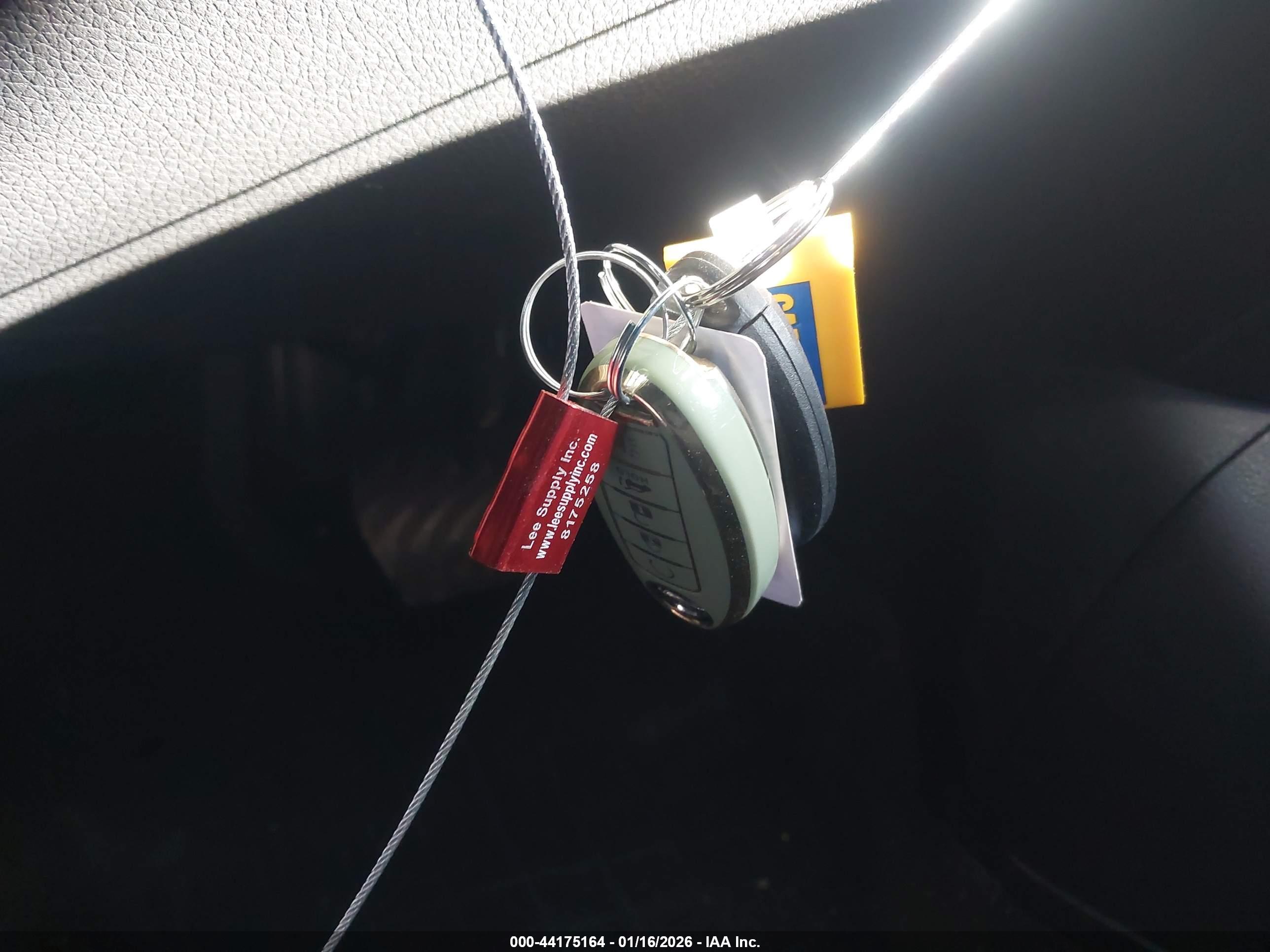NISSAN ROGUE image 11