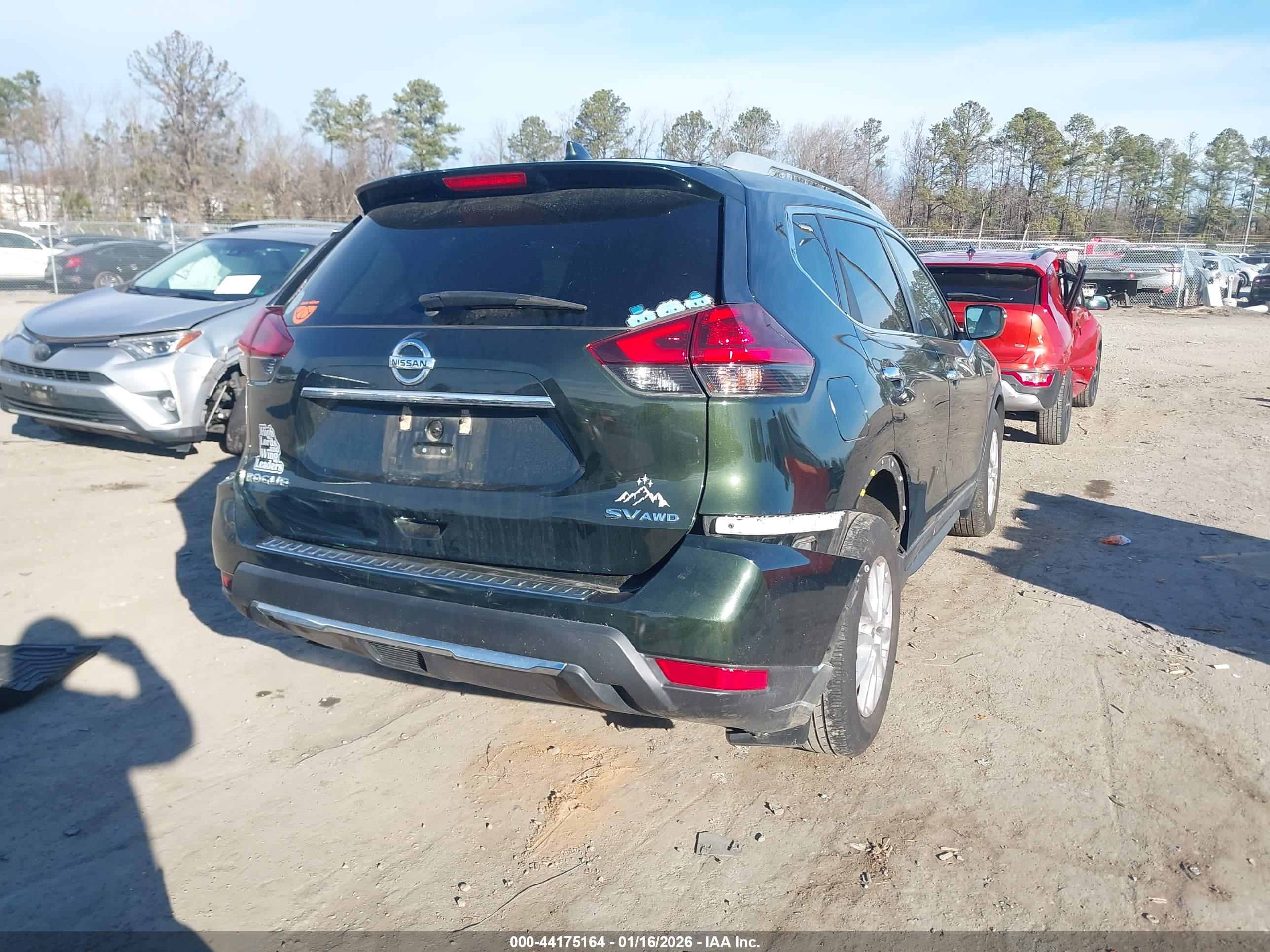 NISSAN ROGUE image 4