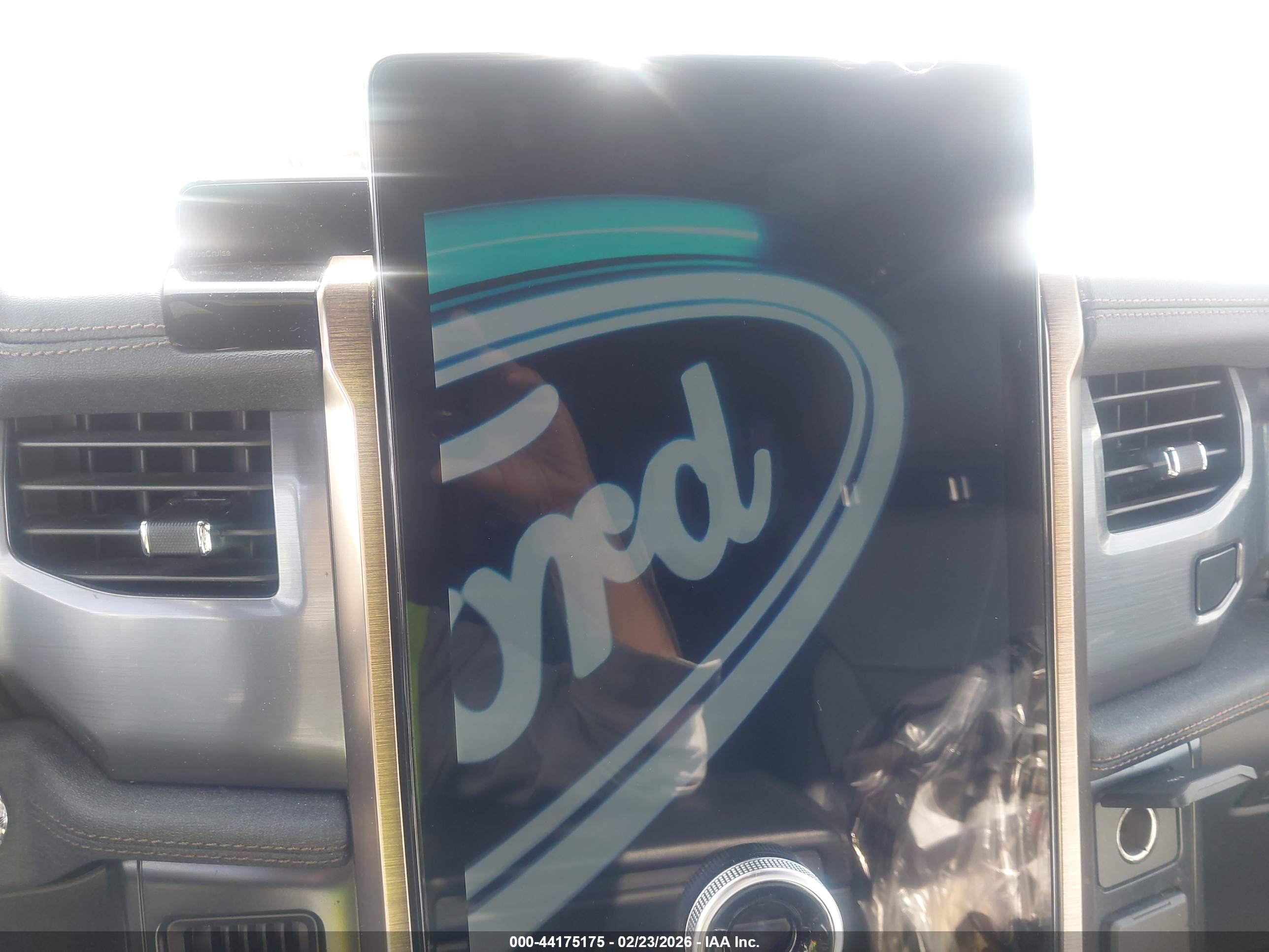 FORD F-150 image 7
