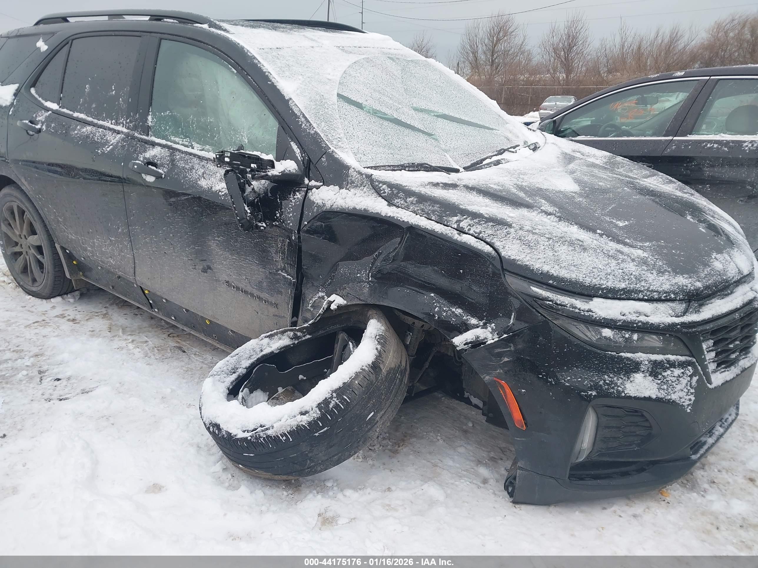 CHEVROLET EQUINOX image 6