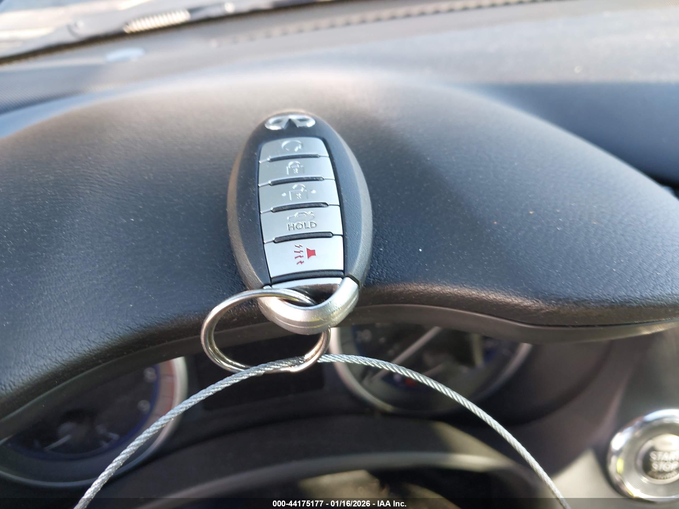INFINITI Q50 image 11