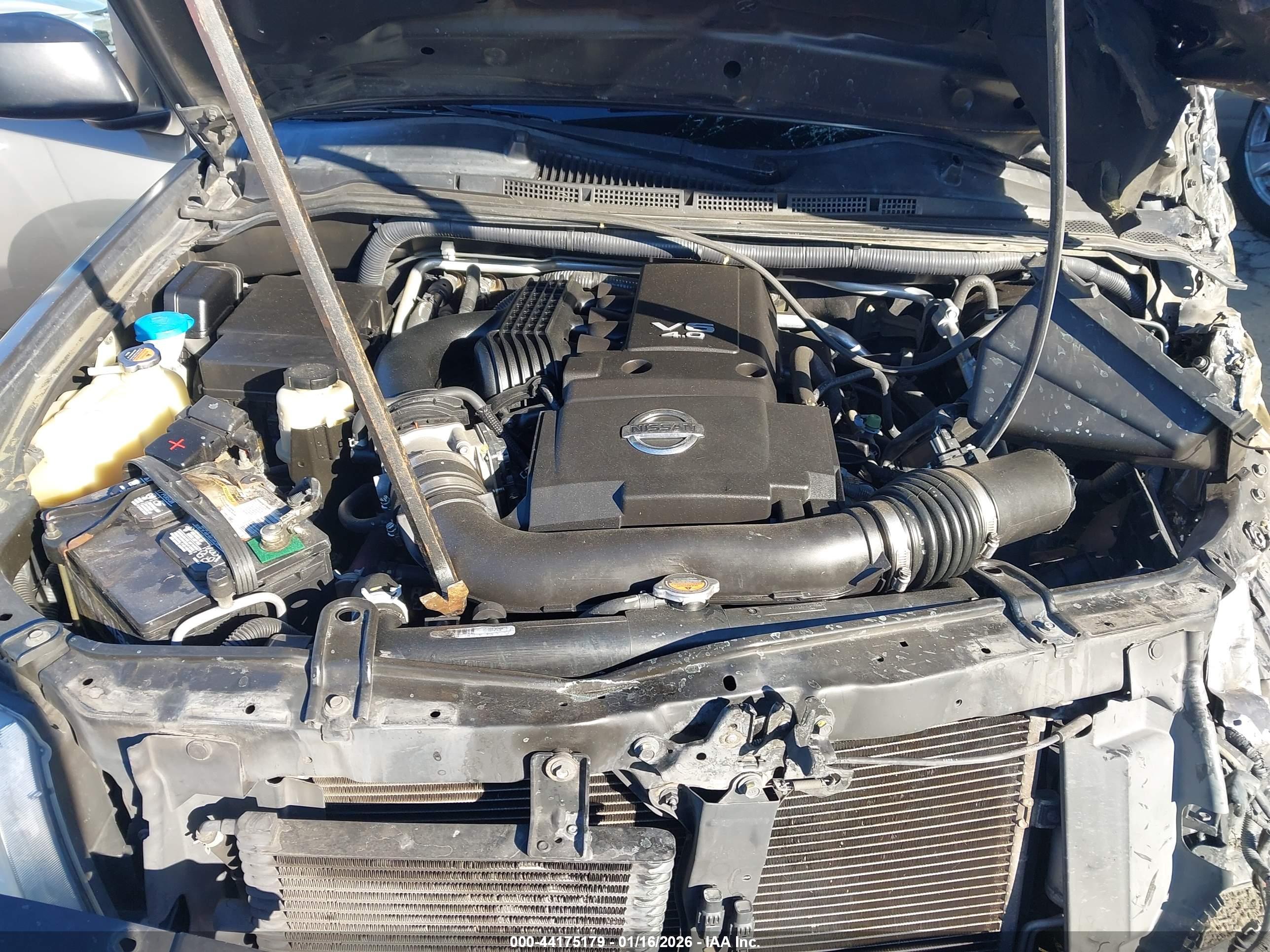 NISSAN FRONTIER image 10