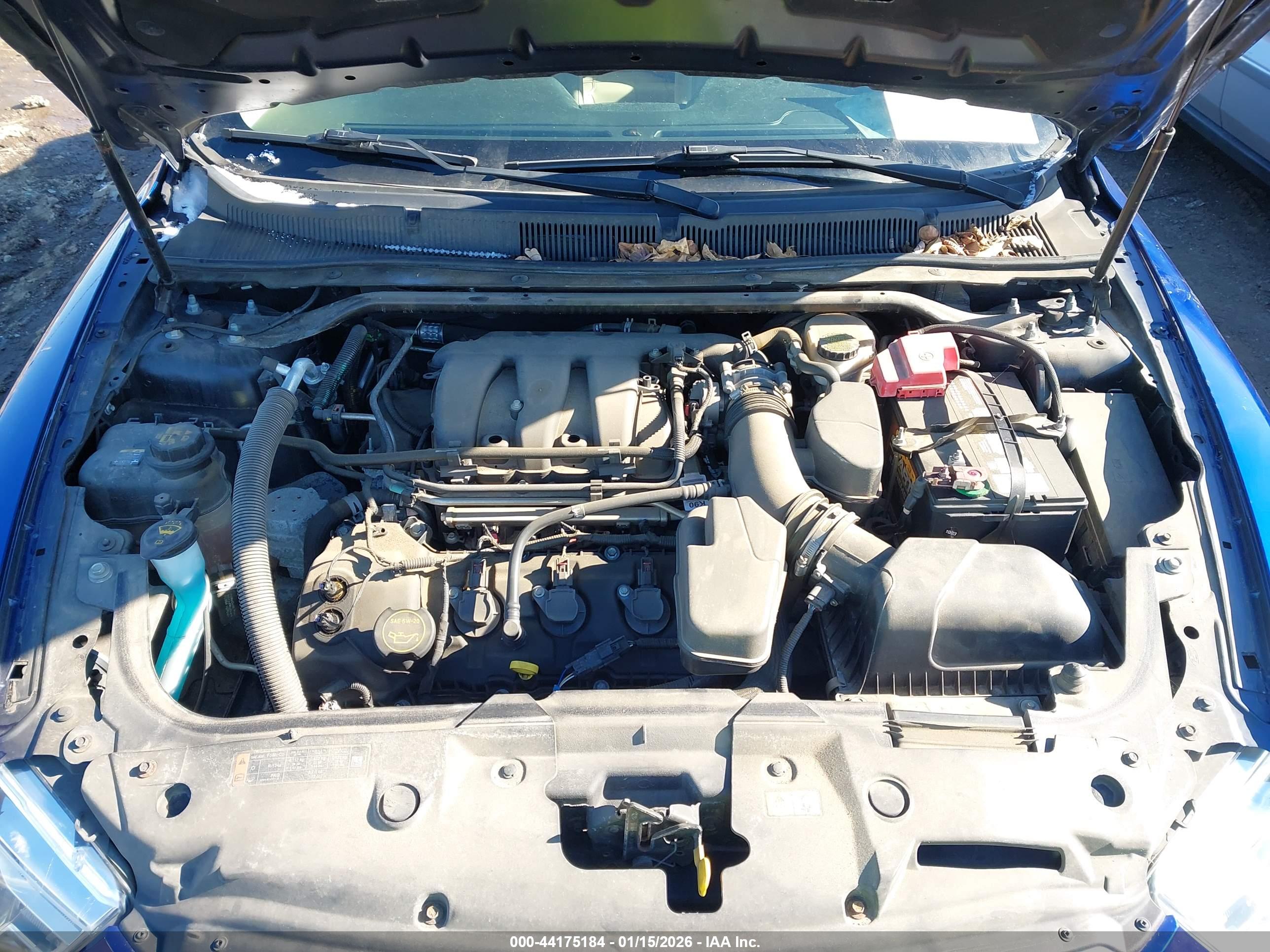 FORD TAURUS image 10