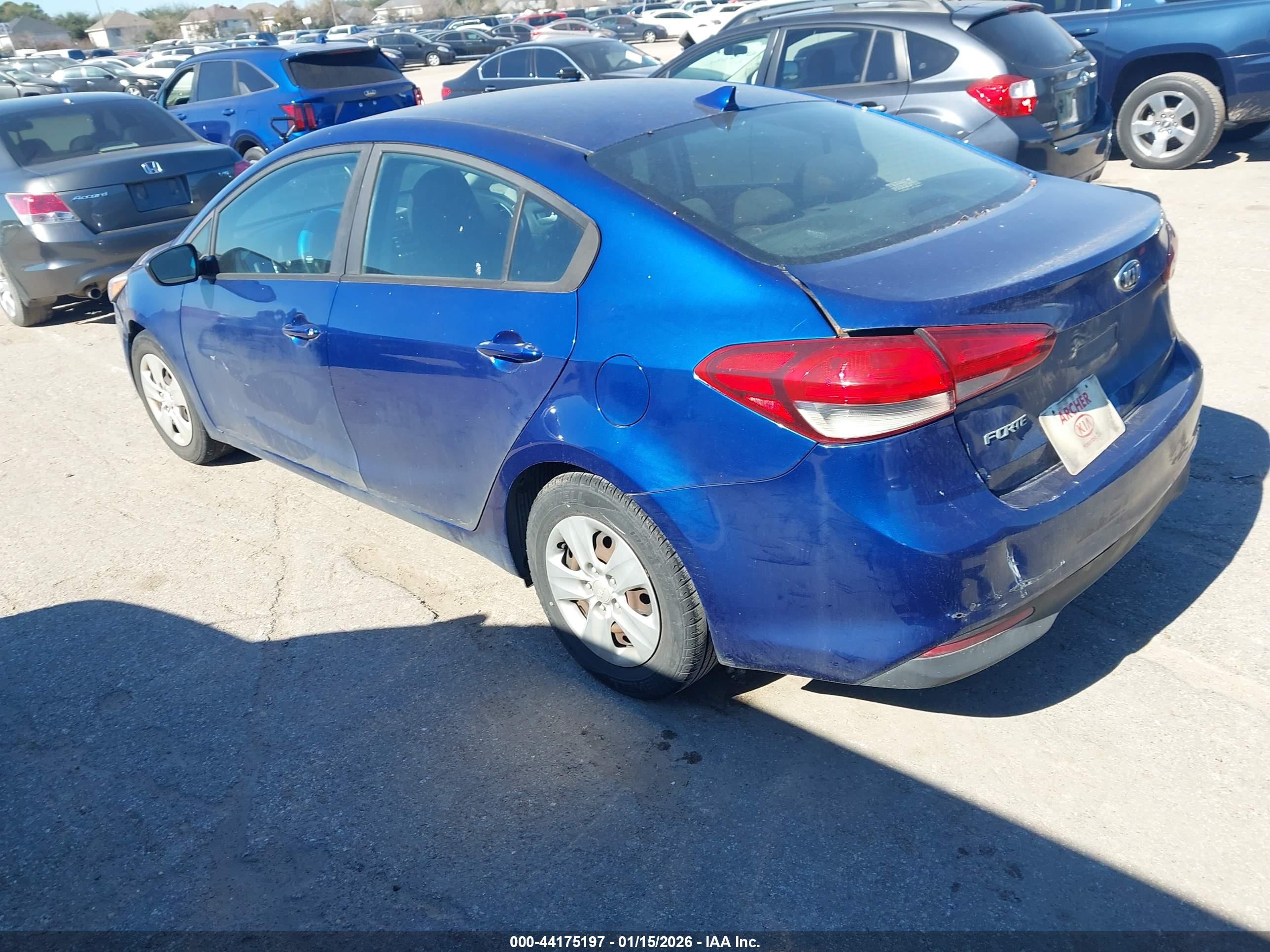 KIA FORTE image 3