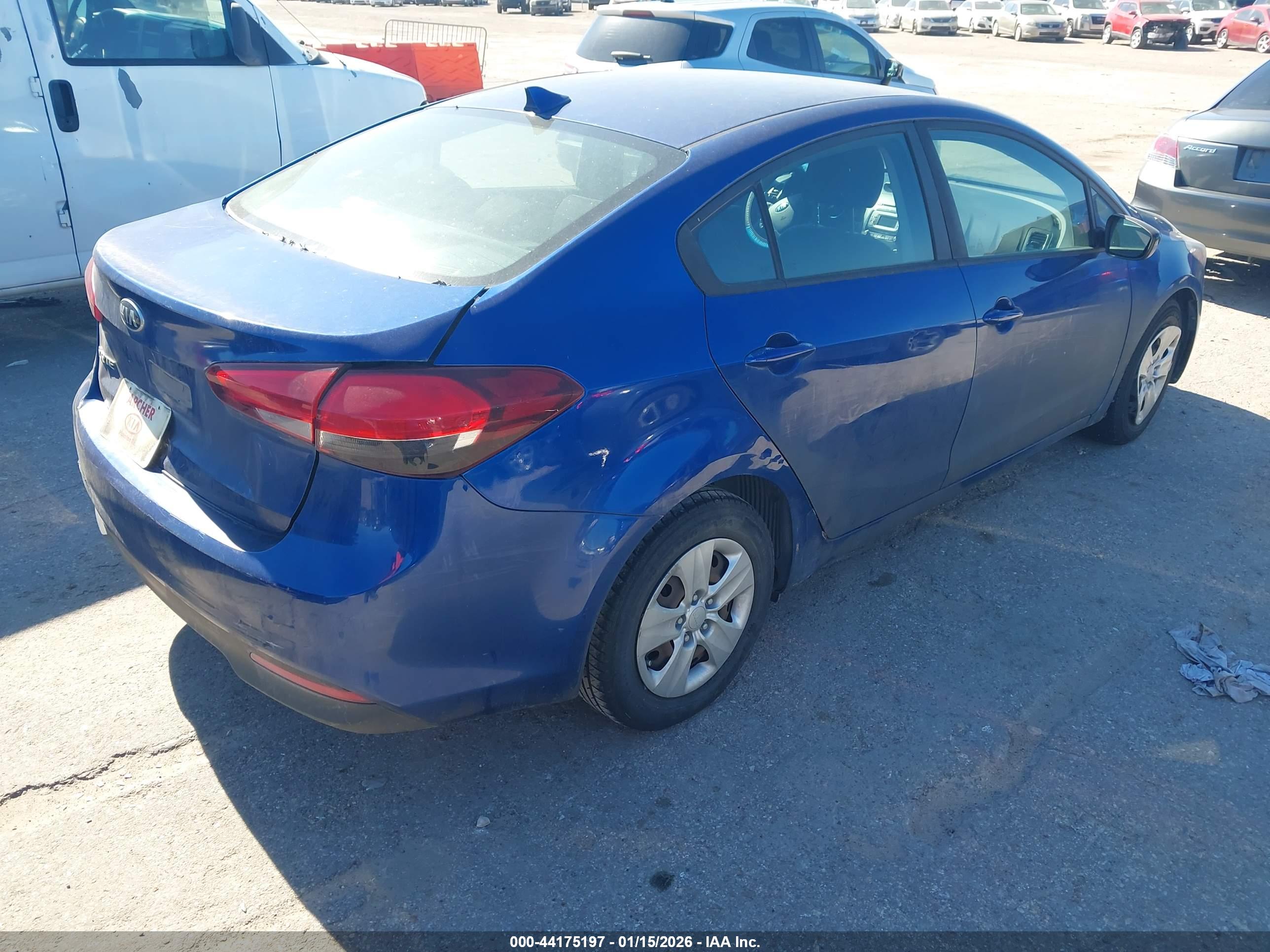 KIA FORTE image 4