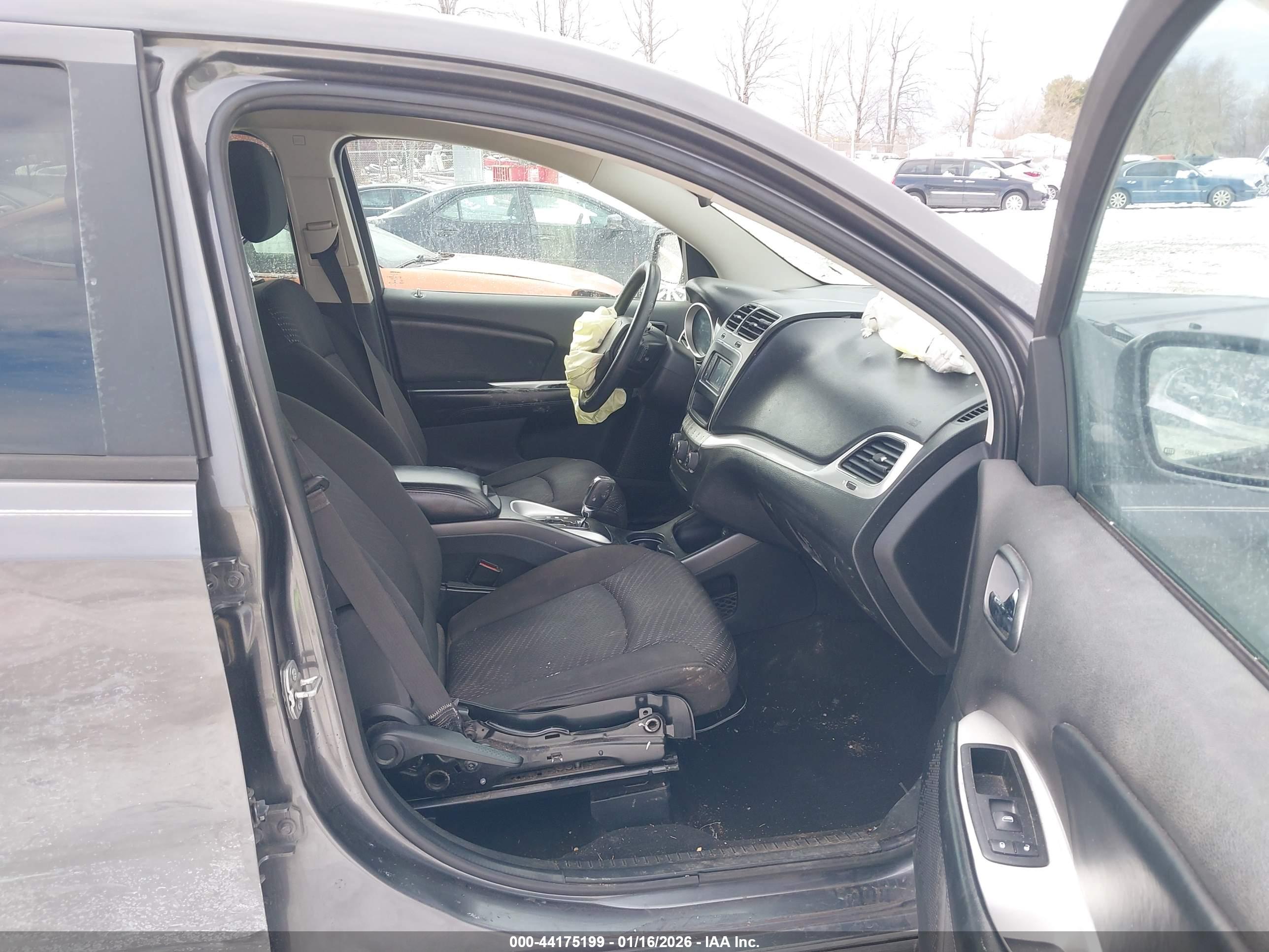 DODGE JOURNEY image 5