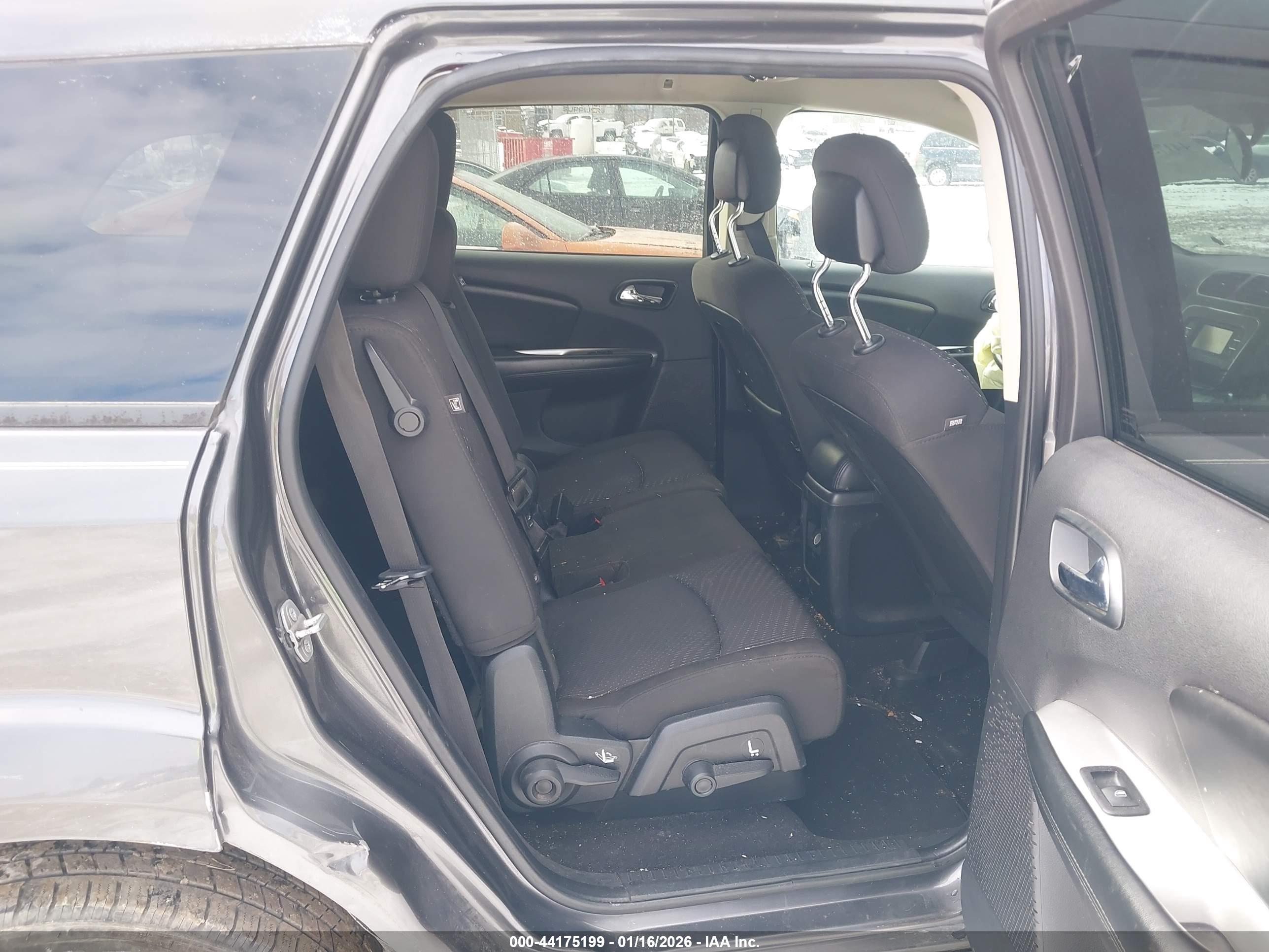 DODGE JOURNEY image 8