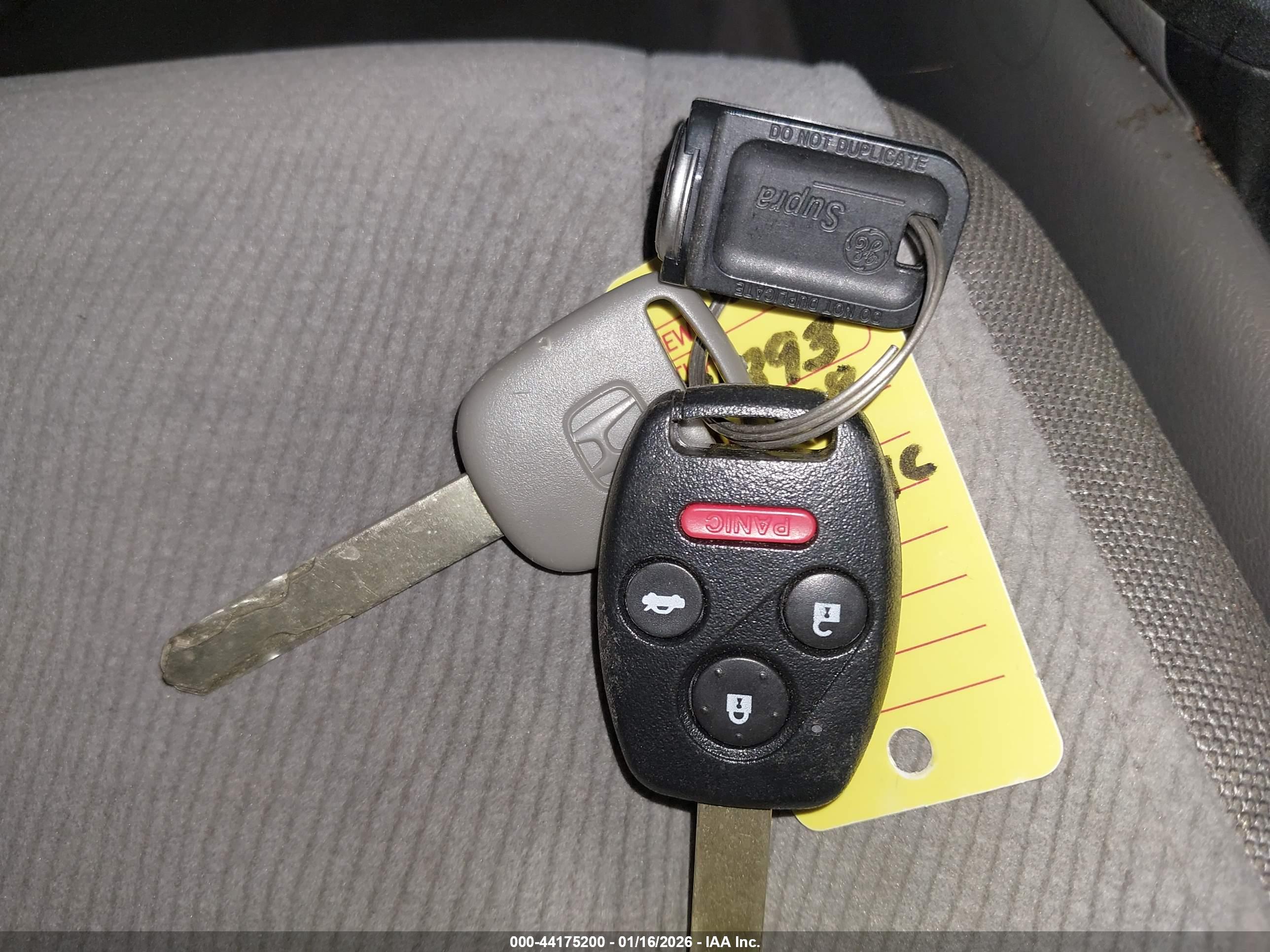 HONDA CIVIC image 11