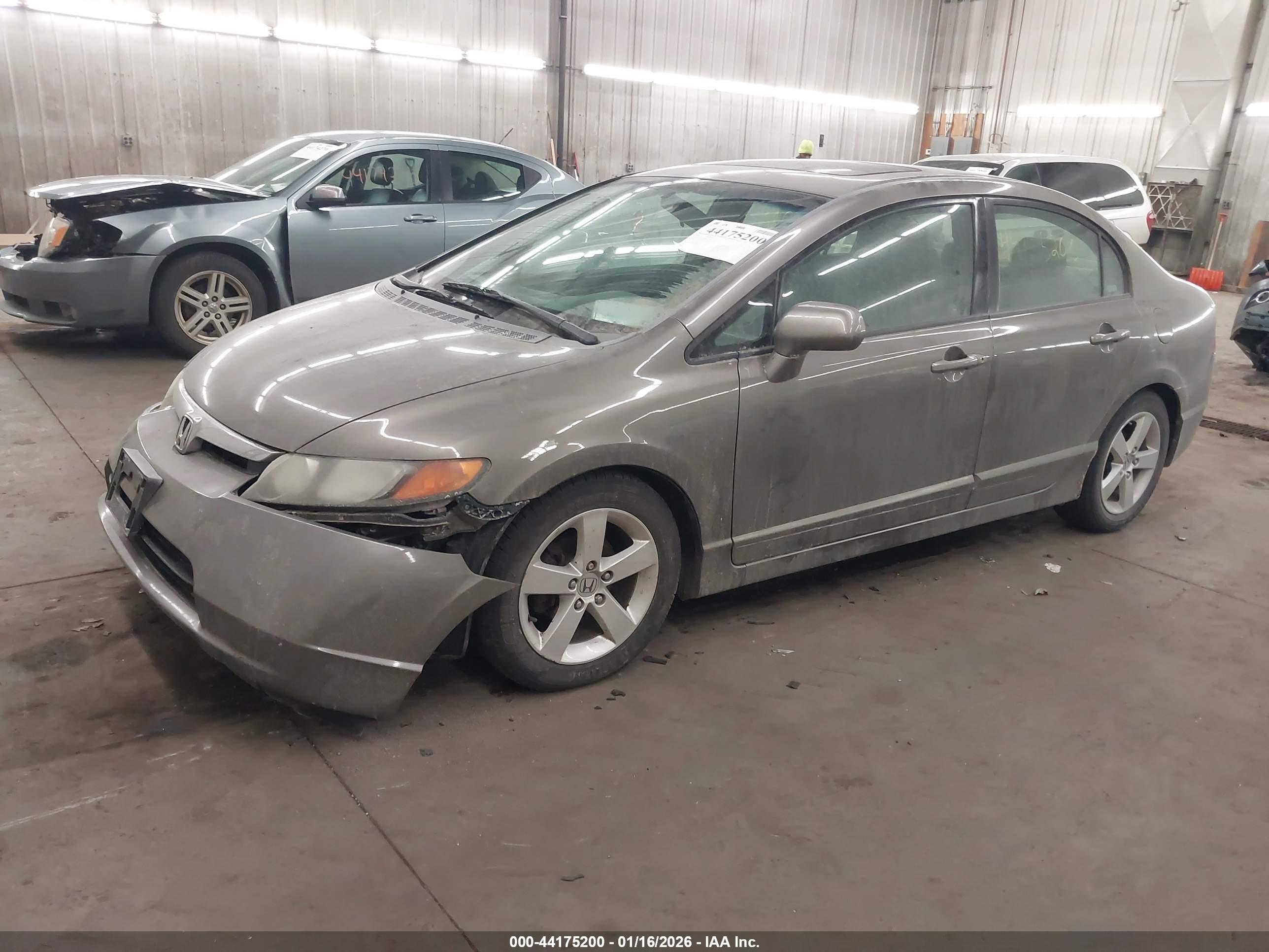HONDA CIVIC image 2