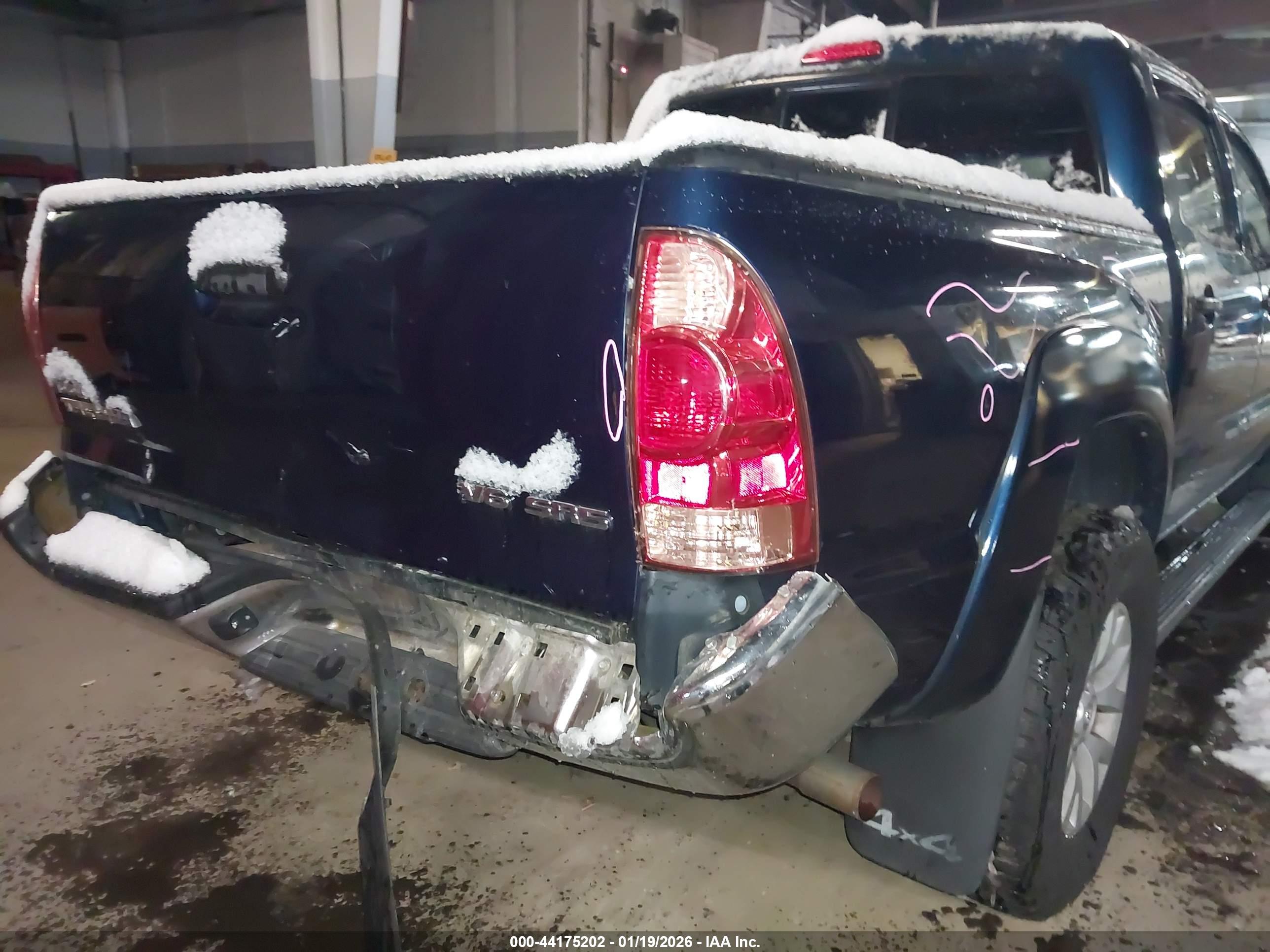 TOYOTA TACOMA image 6