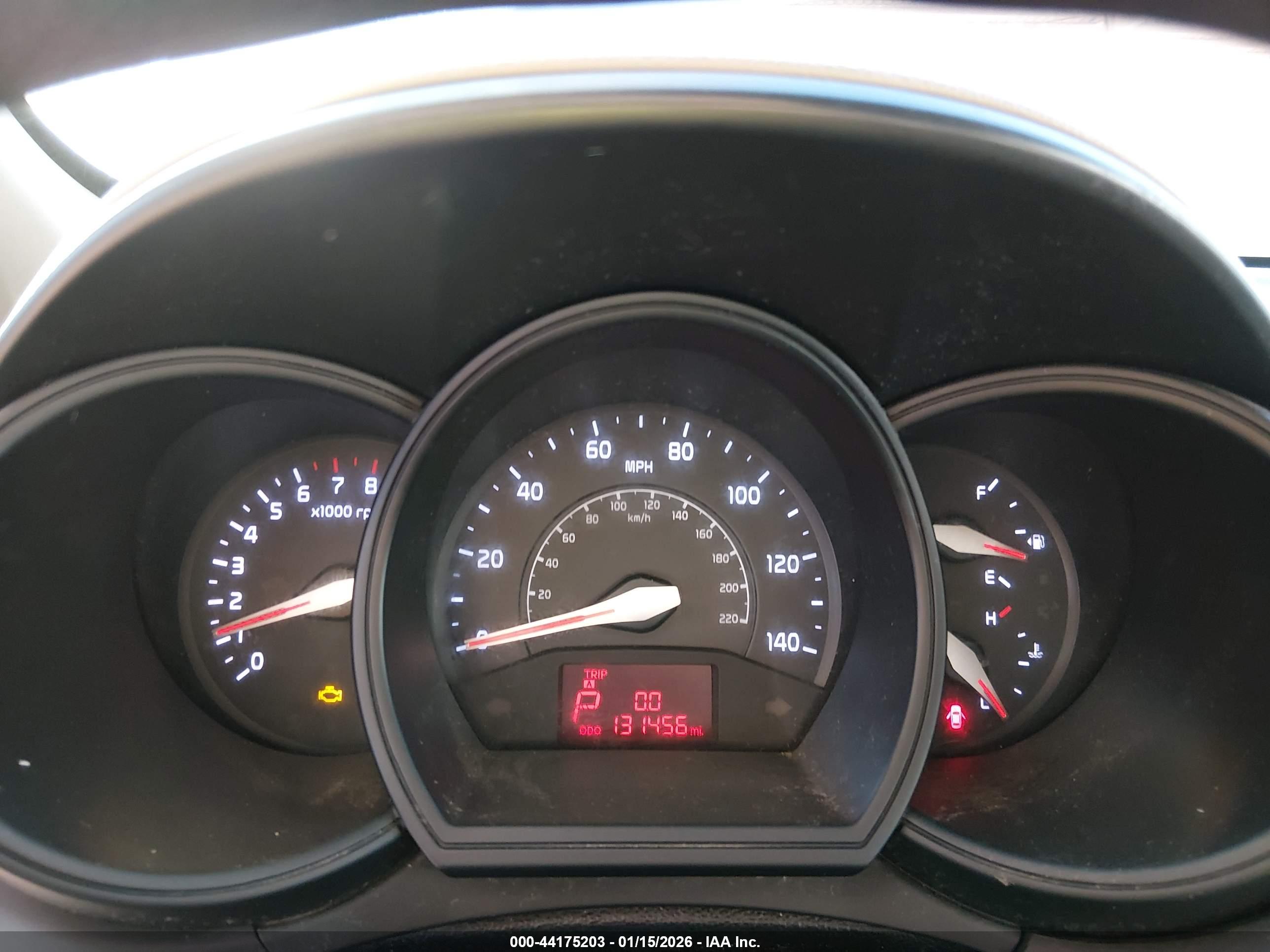 KIA RIO image 7