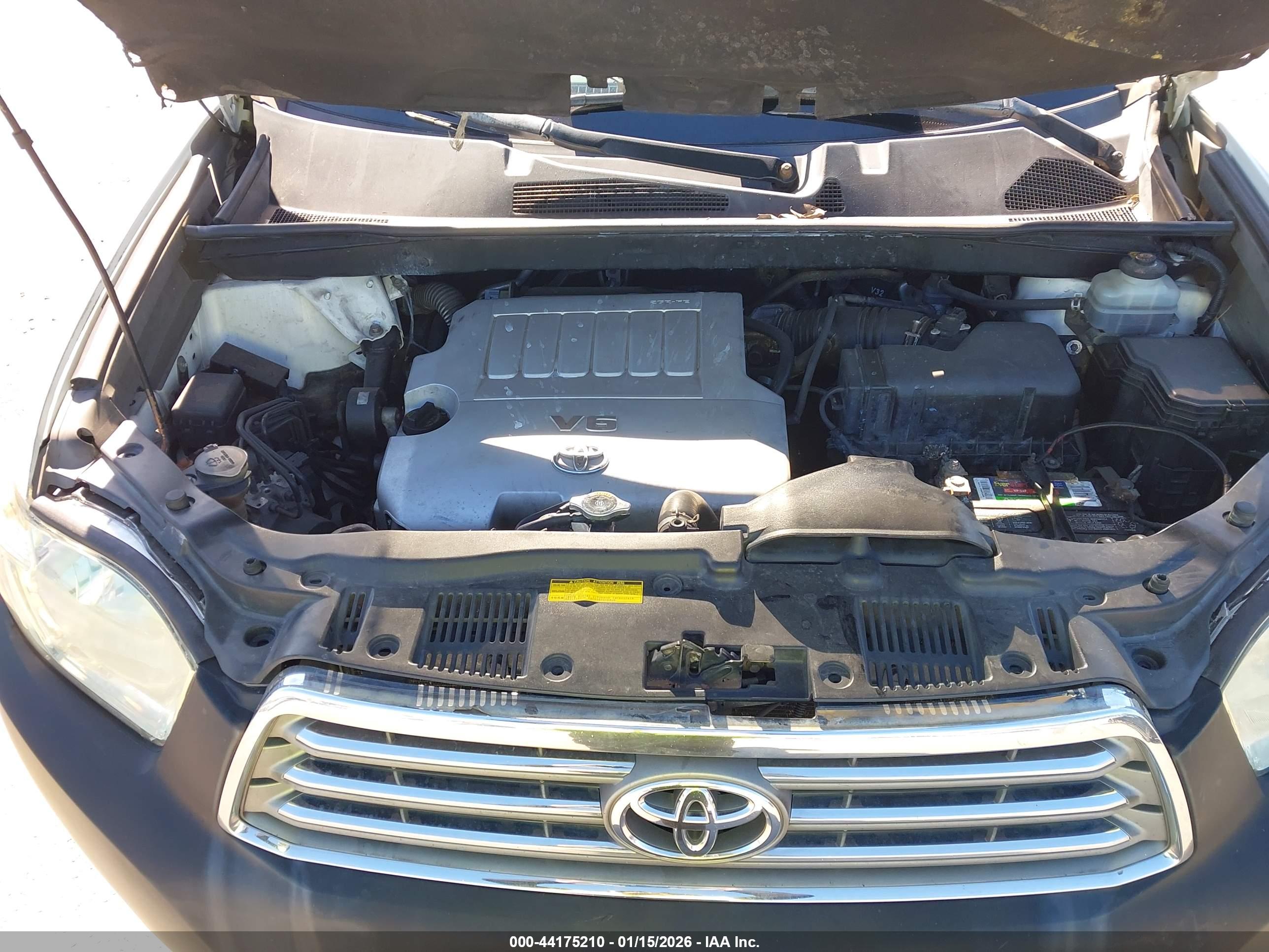 TOYOTA HIGHLANDER image 10