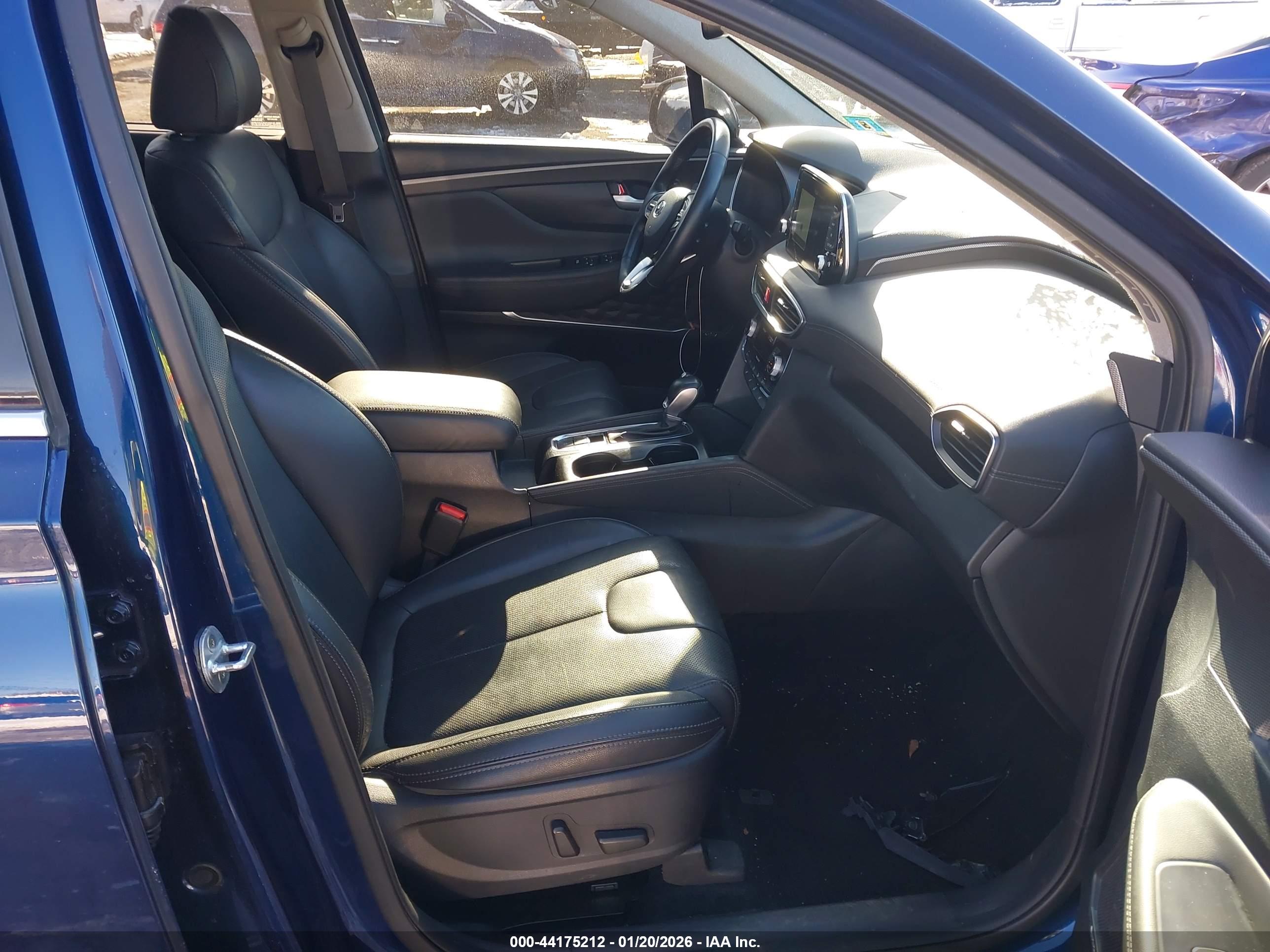 HYUNDAI SANTA image 5