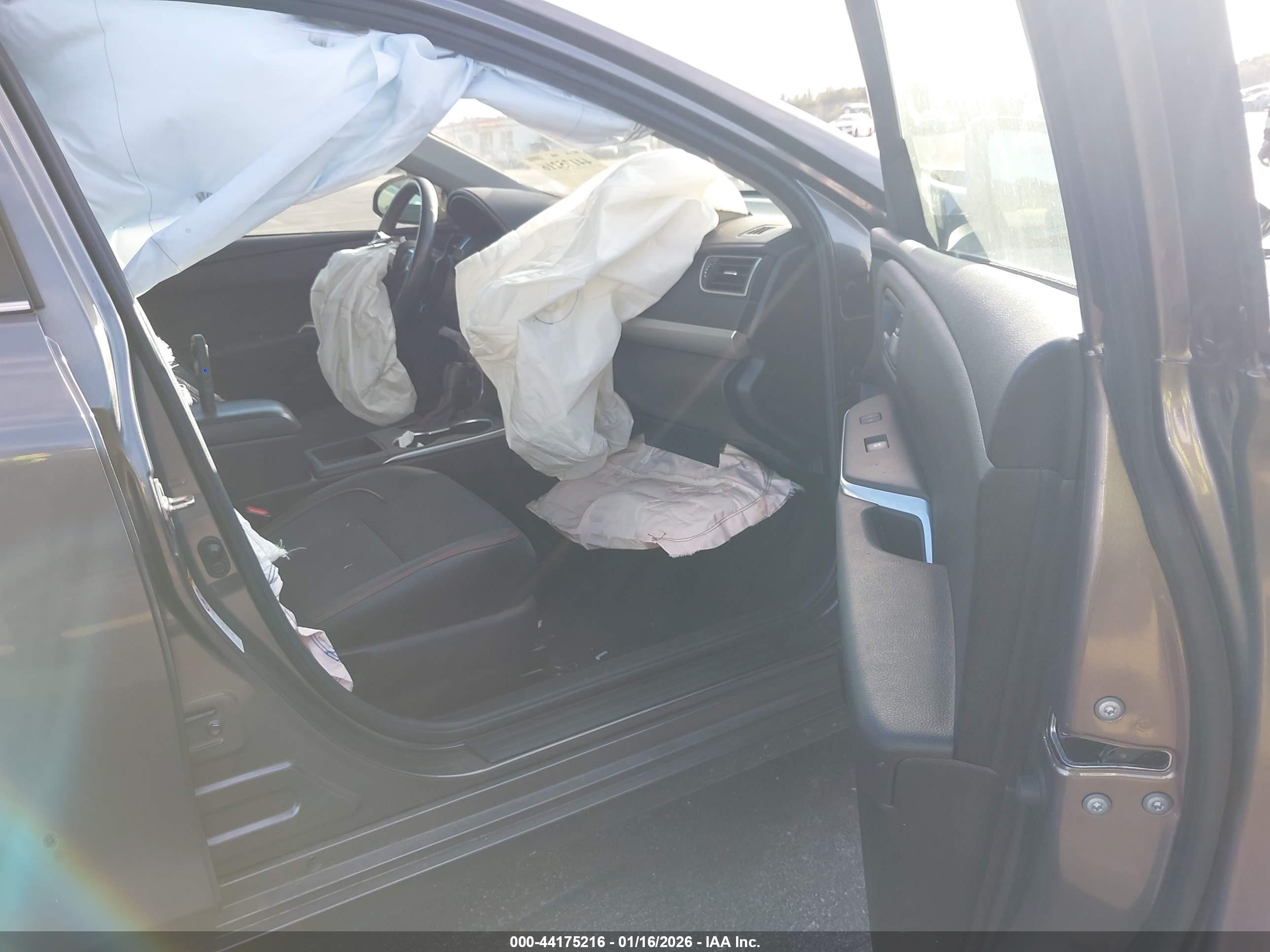 TOYOTA CAMRY image 5