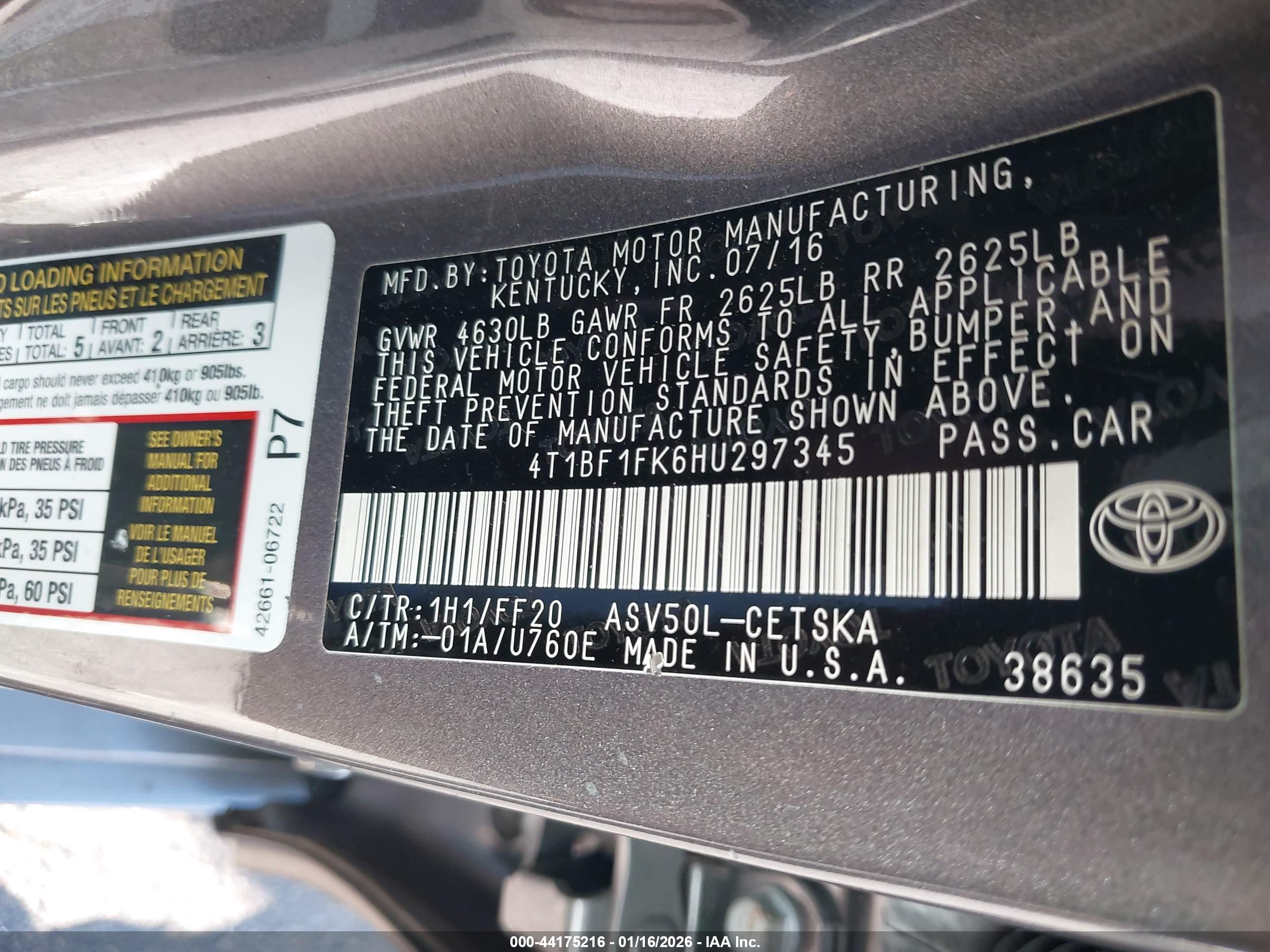 TOYOTA CAMRY image 9