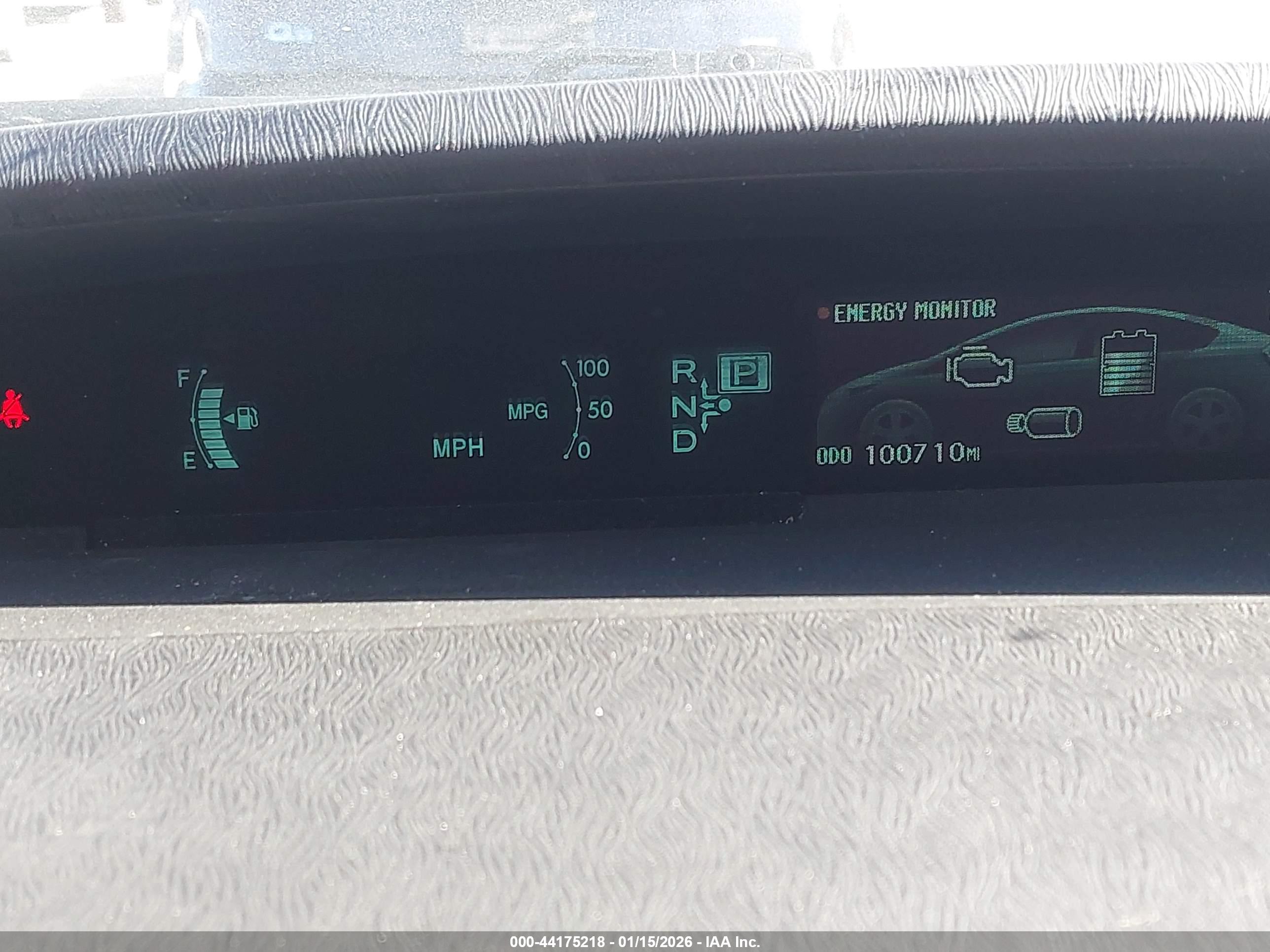 TOYOTA PRIUS image 7