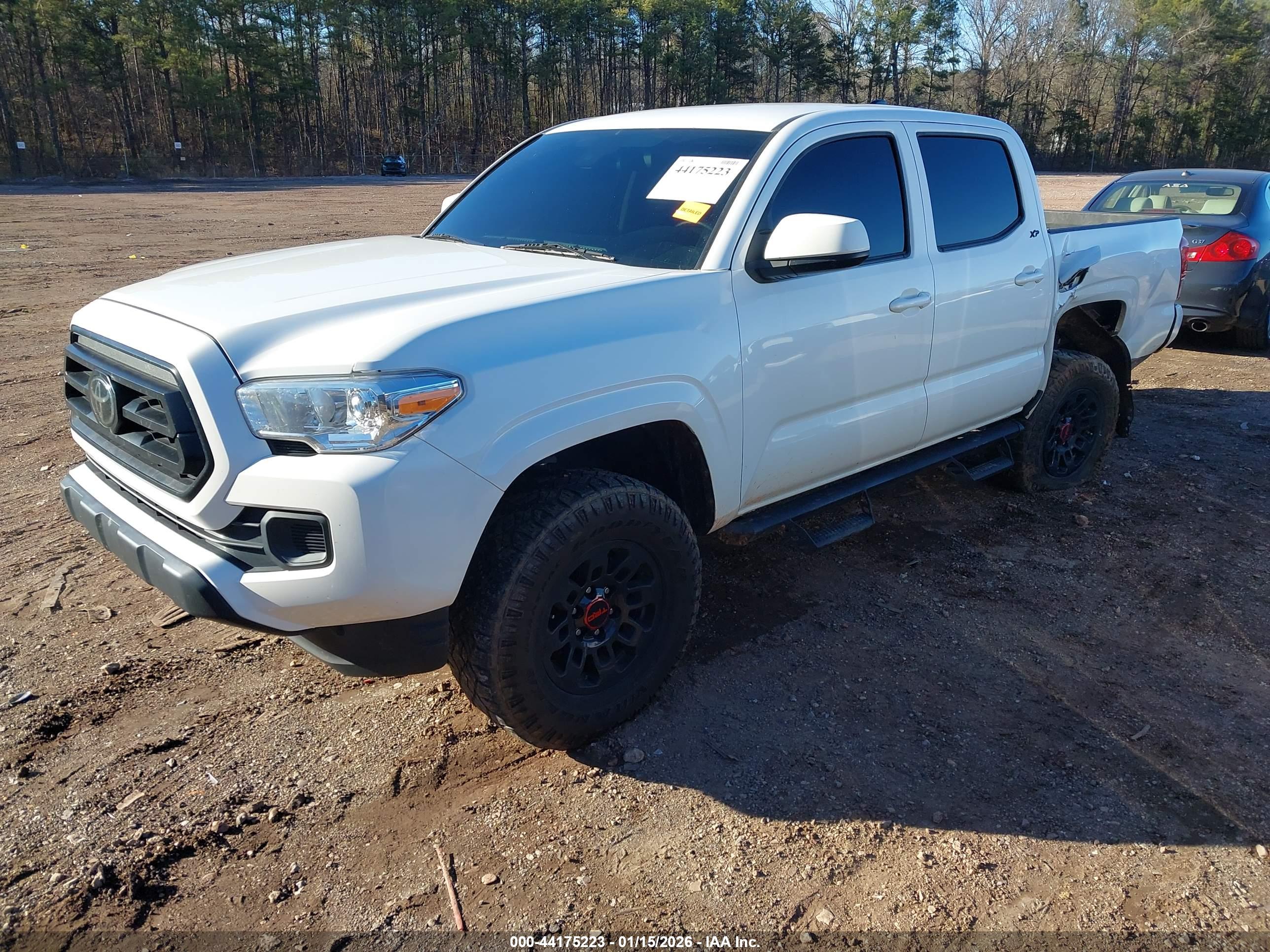 TOYOTA TACOMA image 2