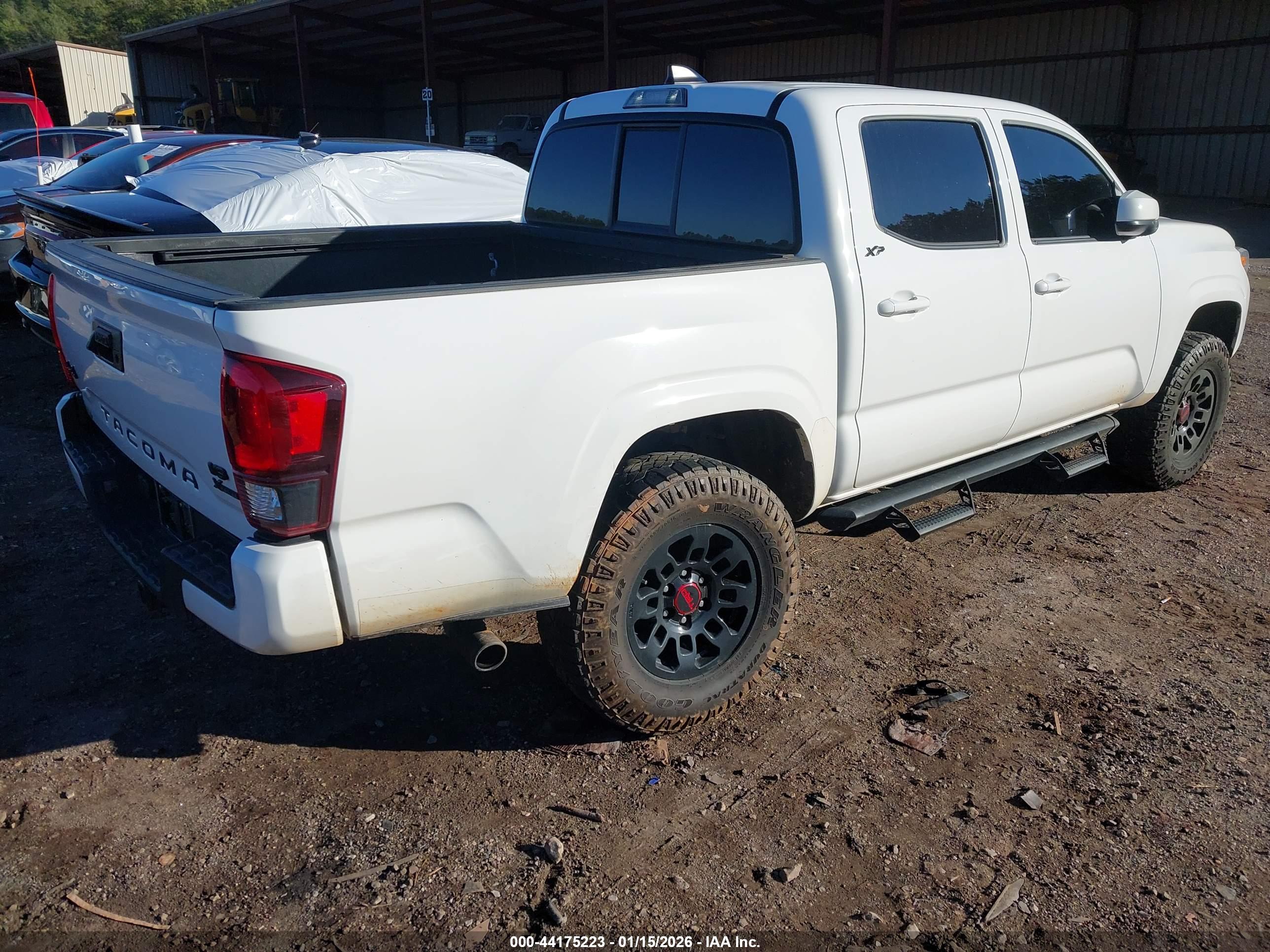 TOYOTA TACOMA image 4