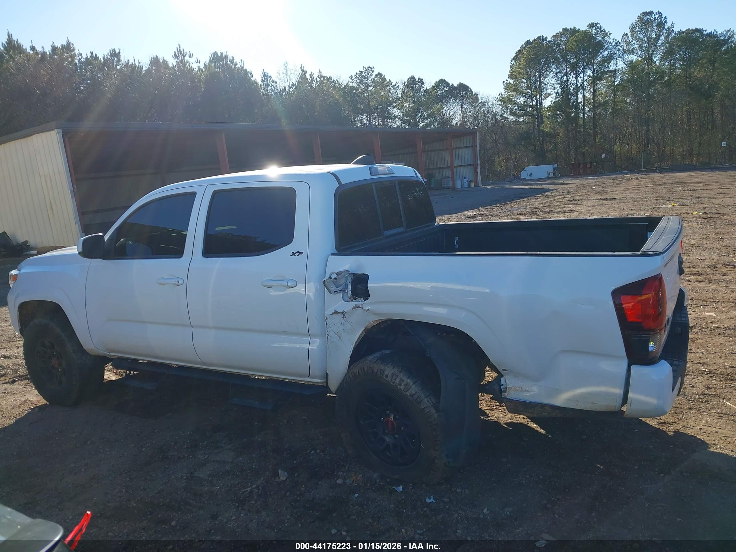 TOYOTA TACOMA image 6