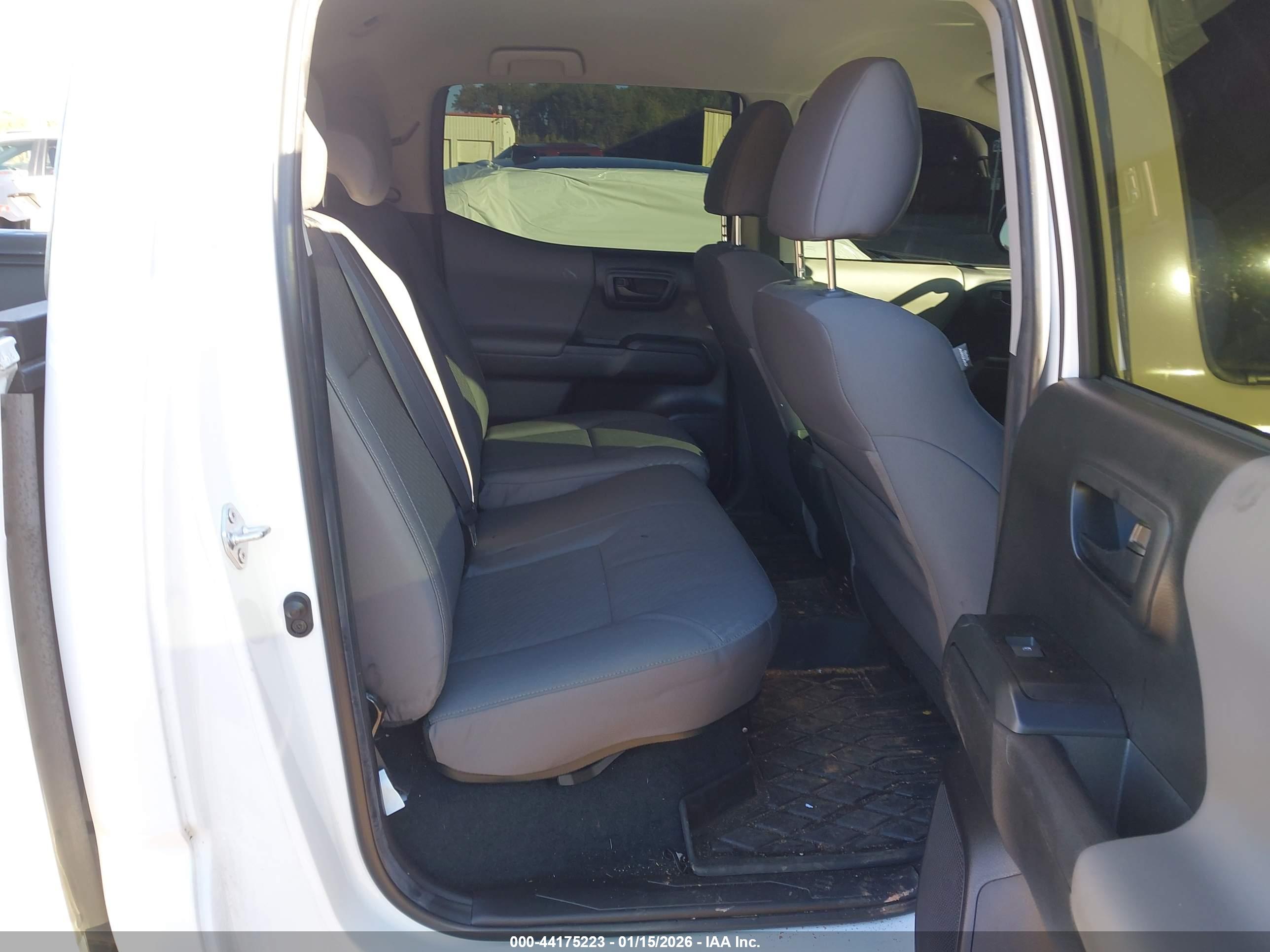 TOYOTA TACOMA image 8