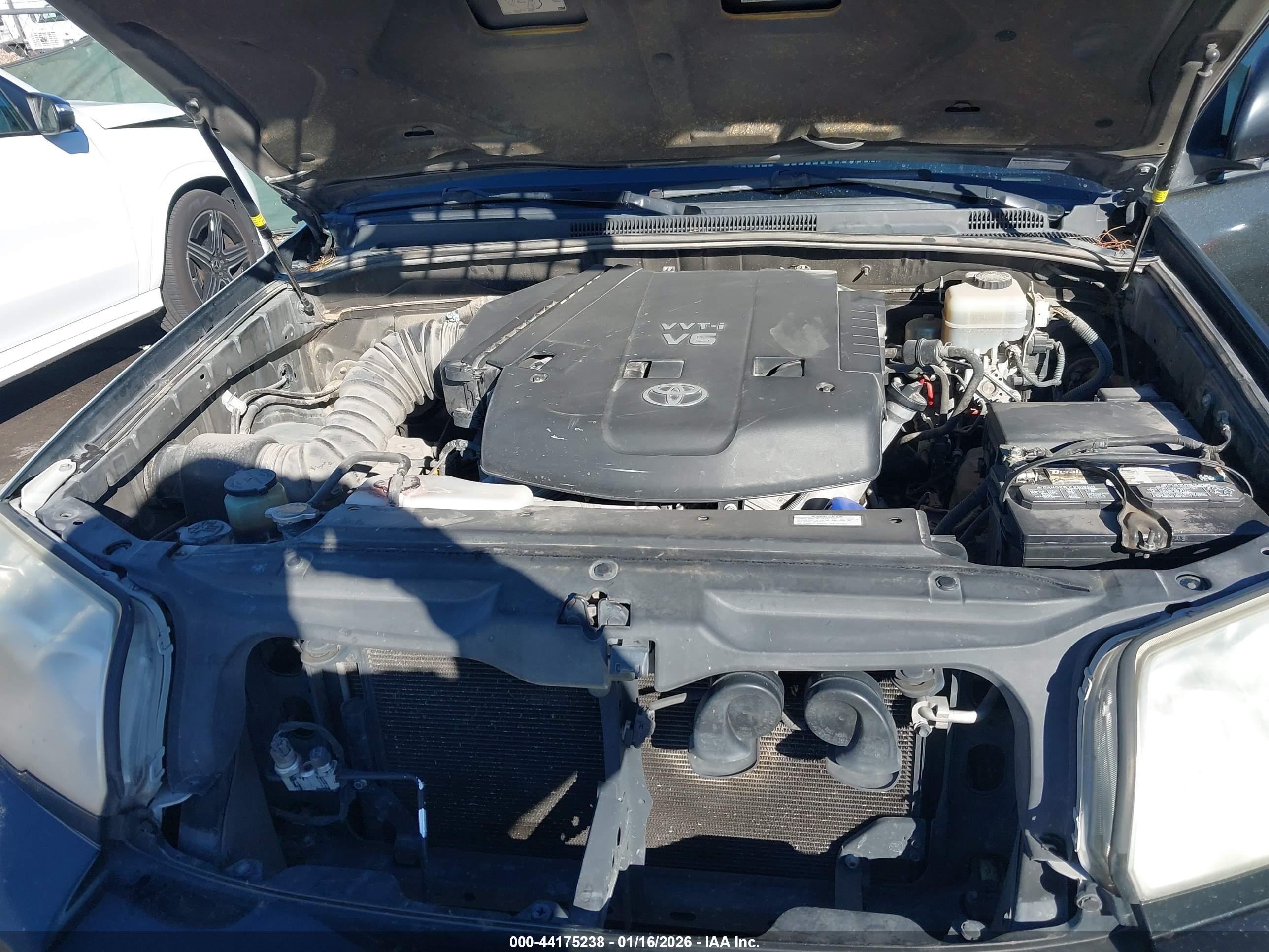 TOYOTA 4RUNNER image 10