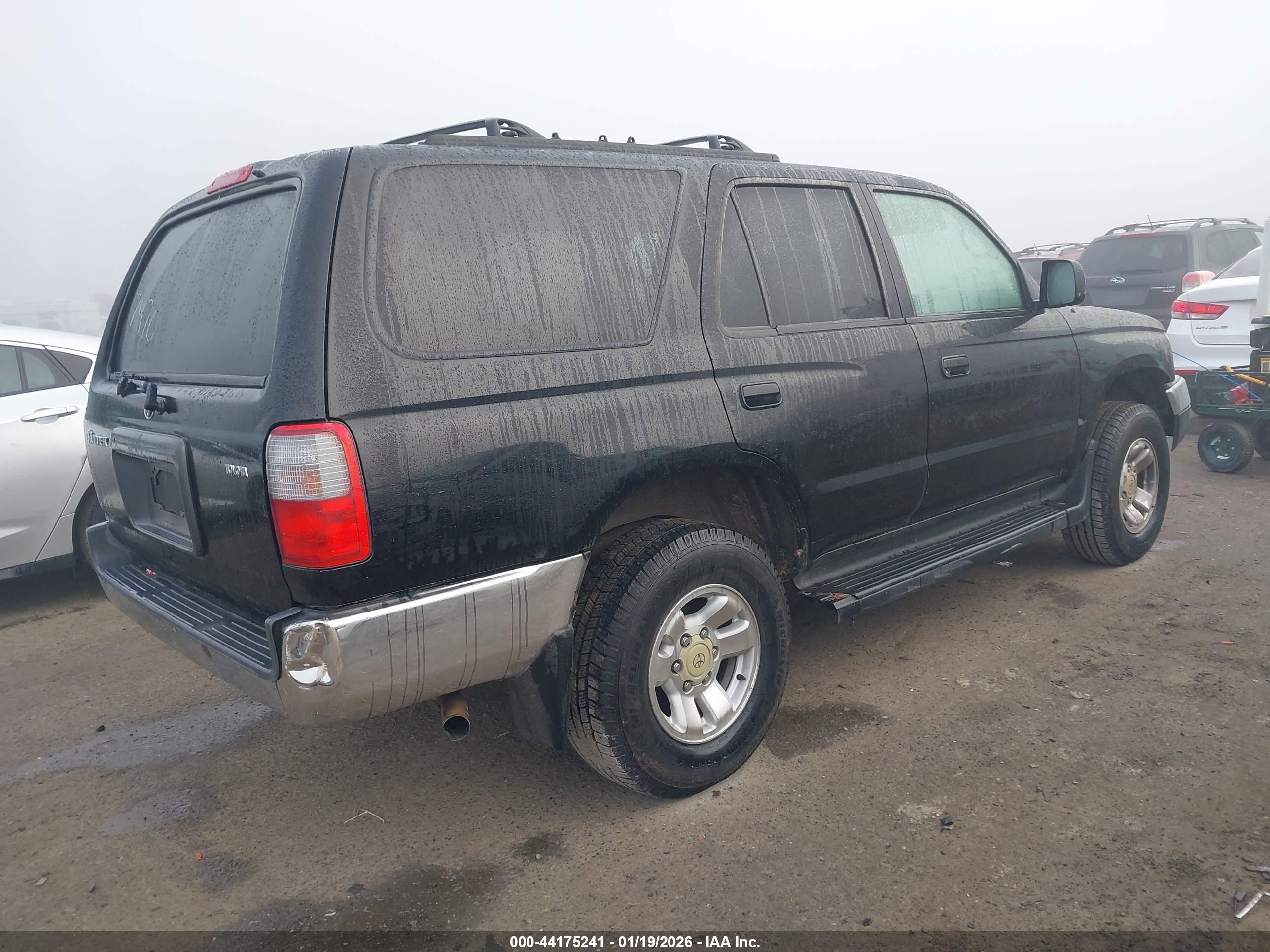 TOYOTA 4RUNNER image 4