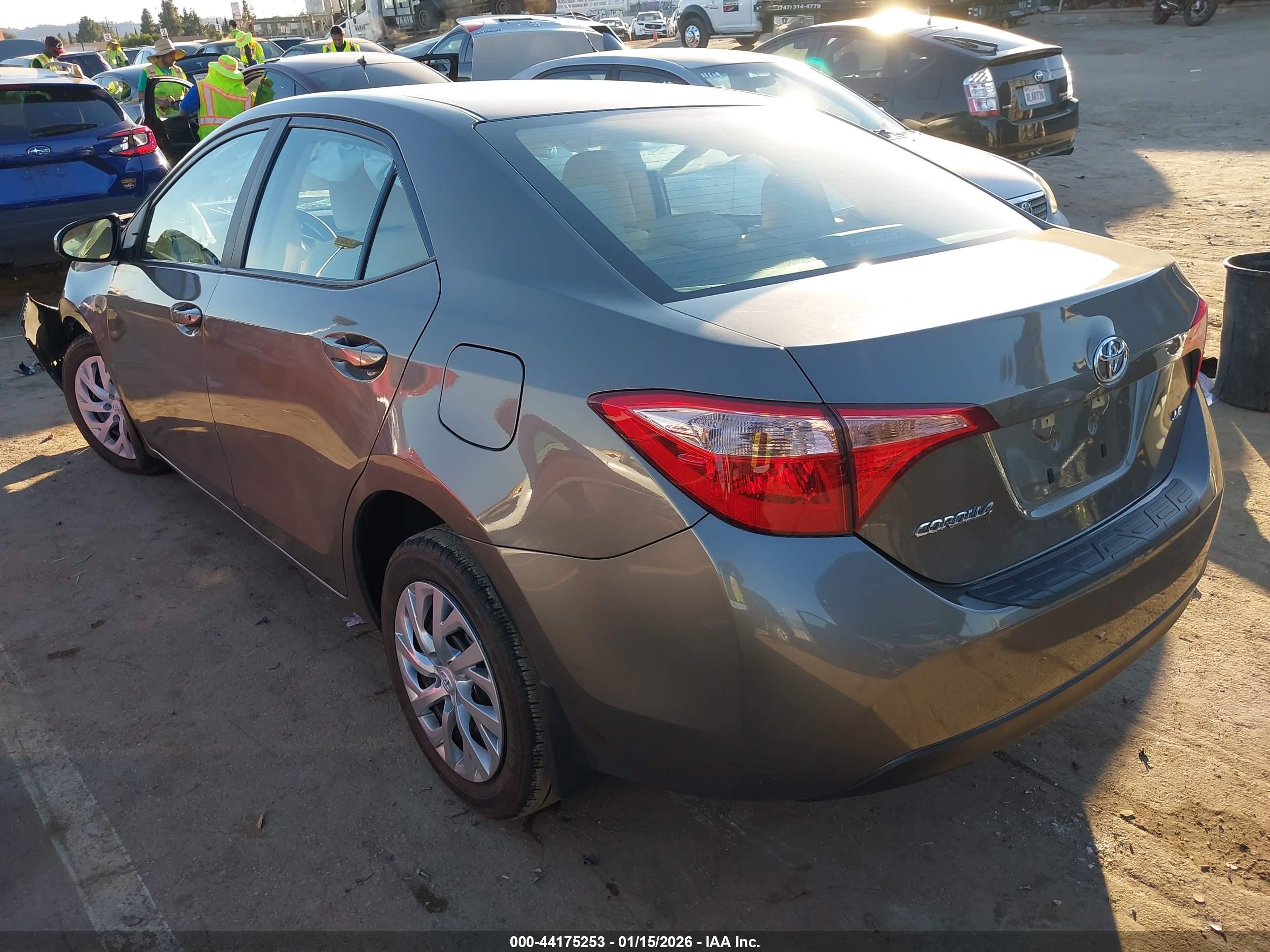 TOYOTA COROLLA image 3