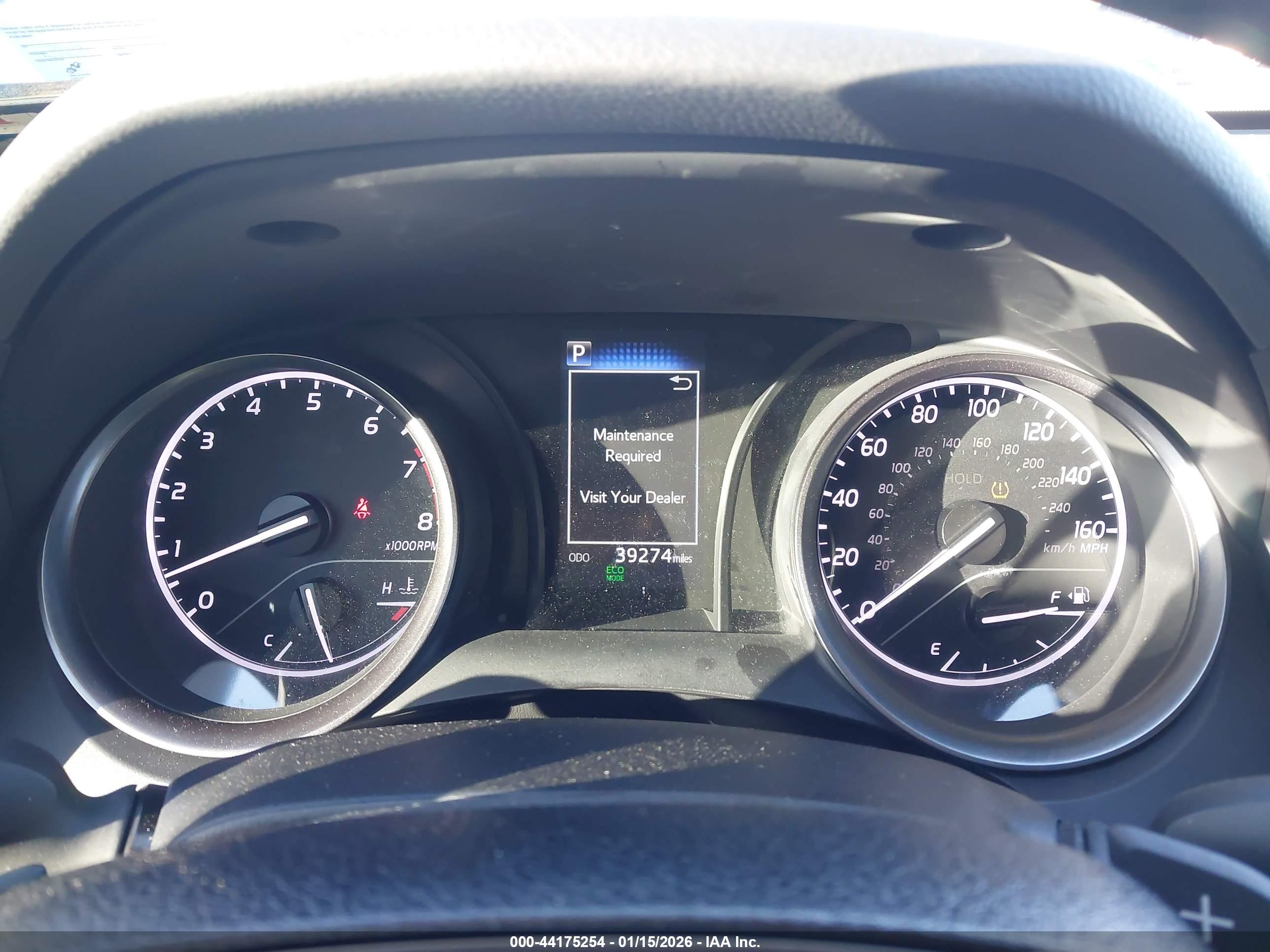 TOYOTA CAMRY image 7