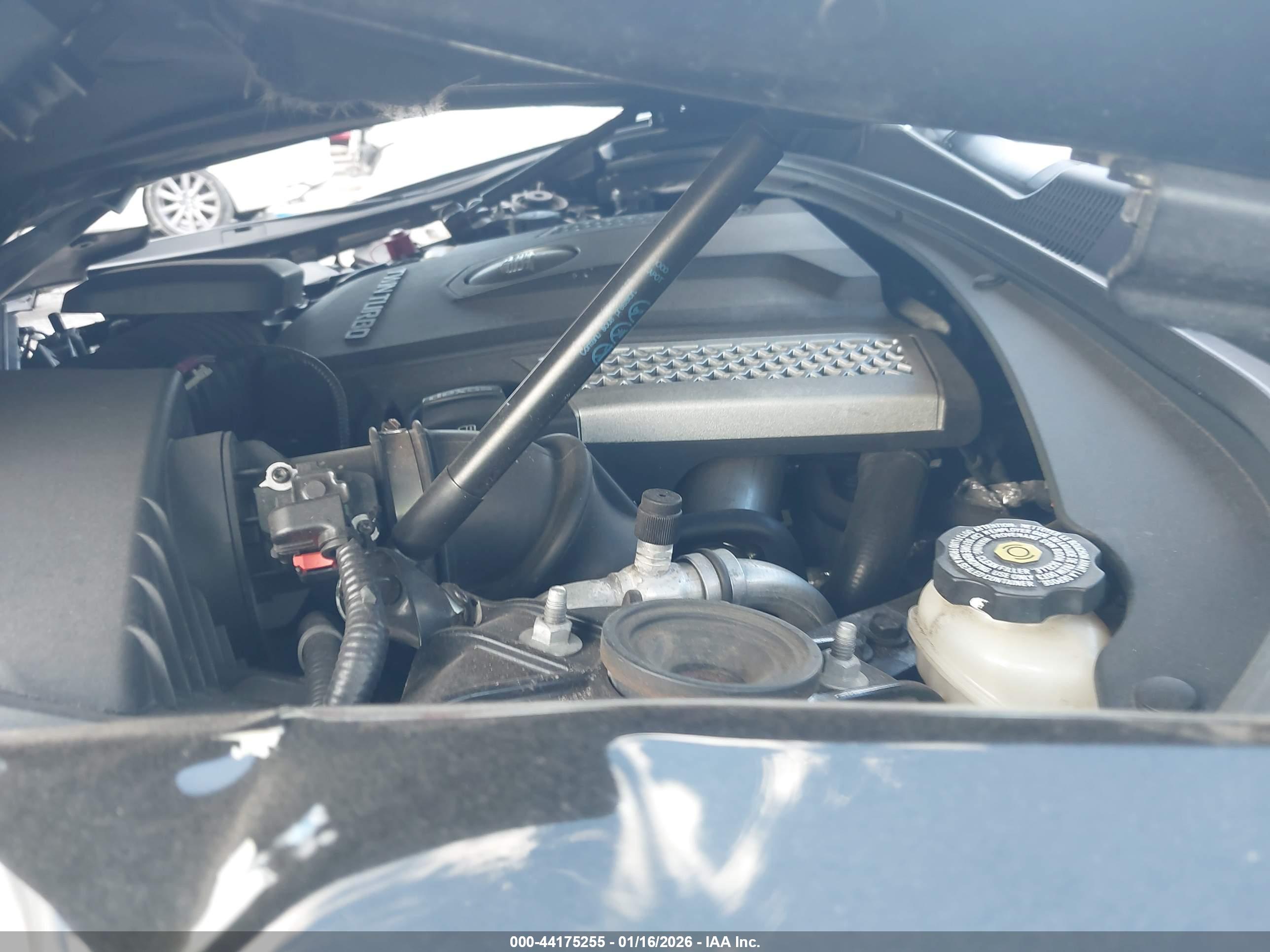 CADILLAC CTS image 10
