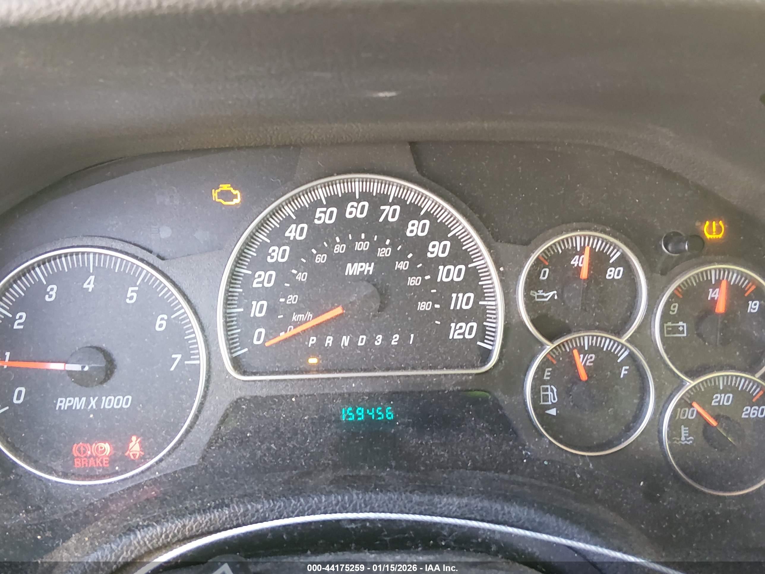 GMC ENVOY image 7