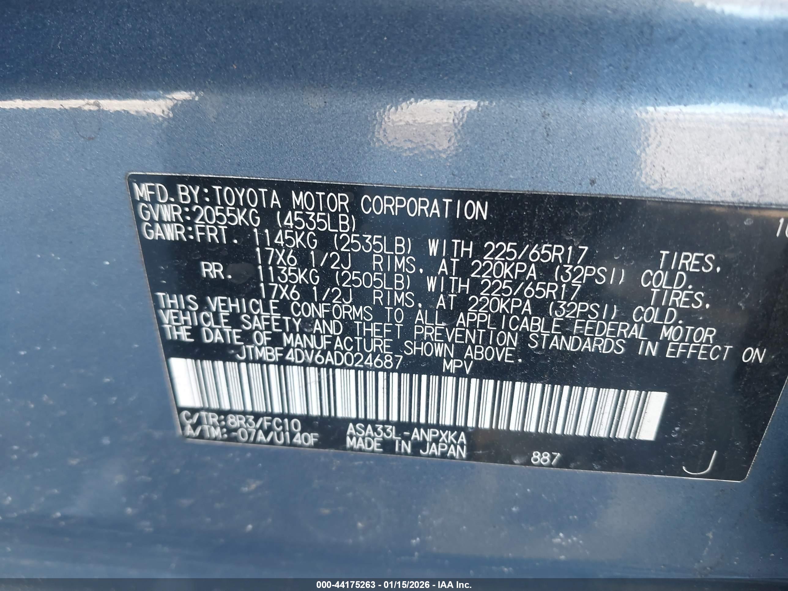 TOYOTA RAV4 image 9