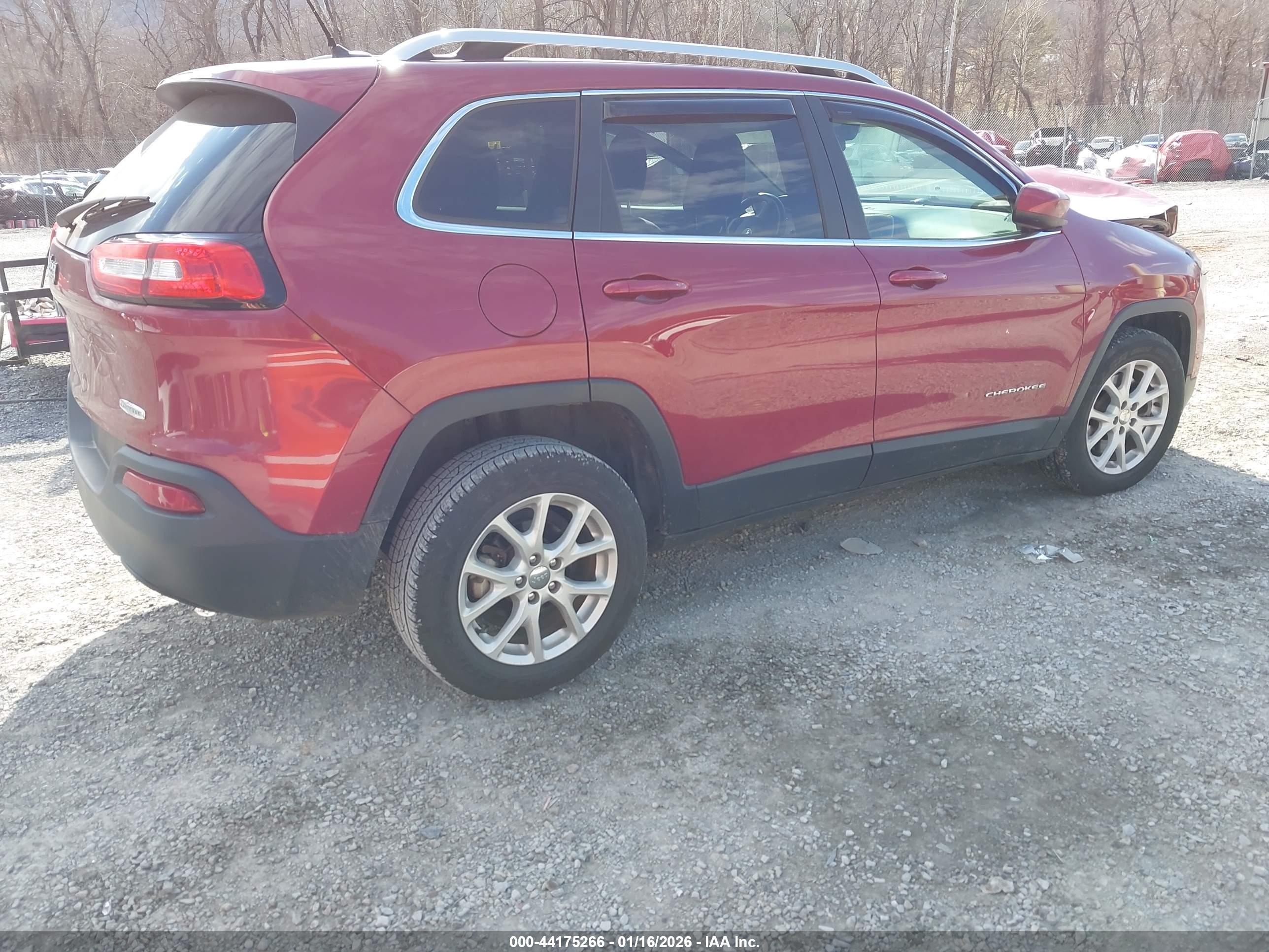 JEEP CHEROKEE image 4