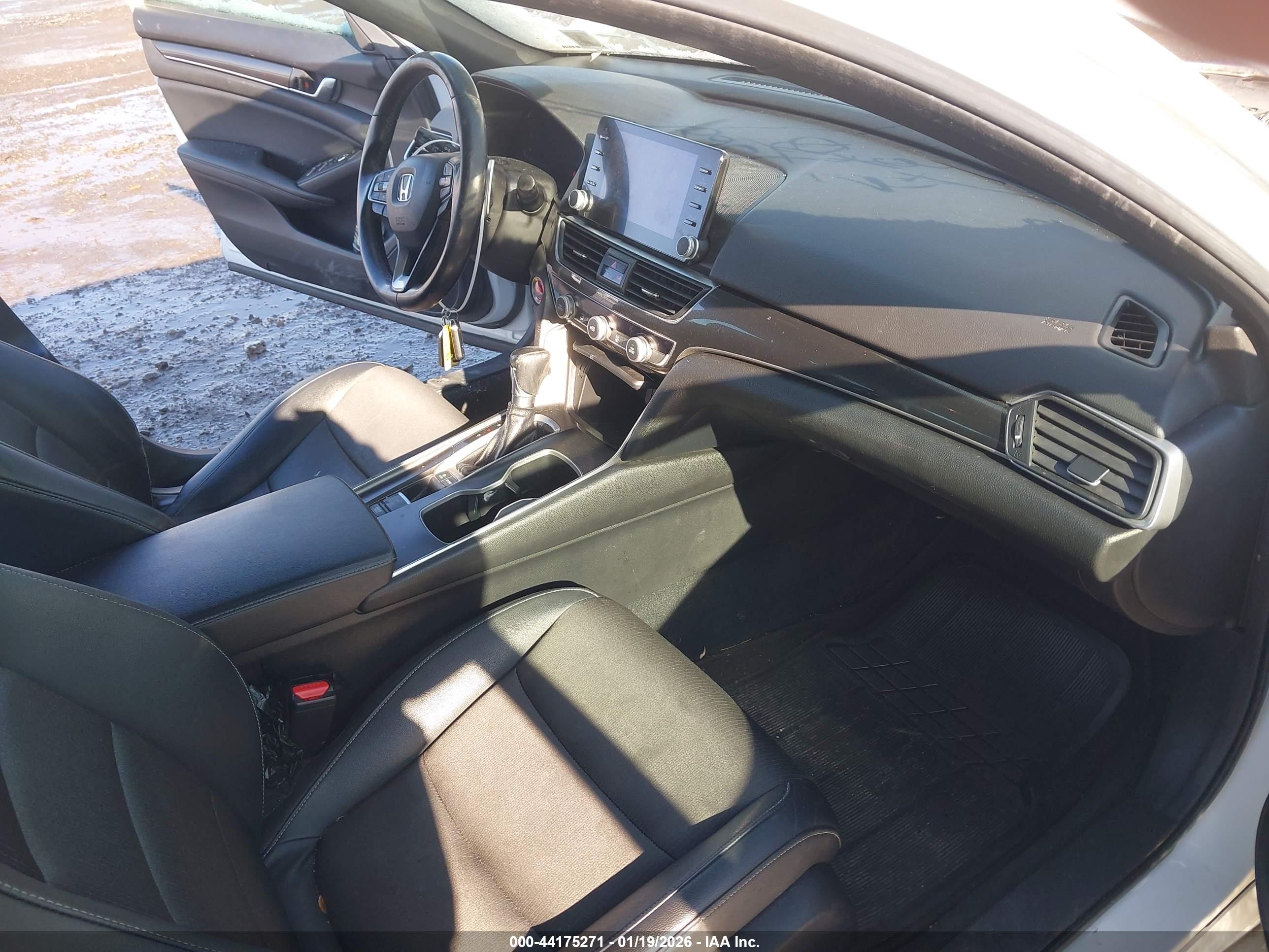 HONDA ACCORD image 5