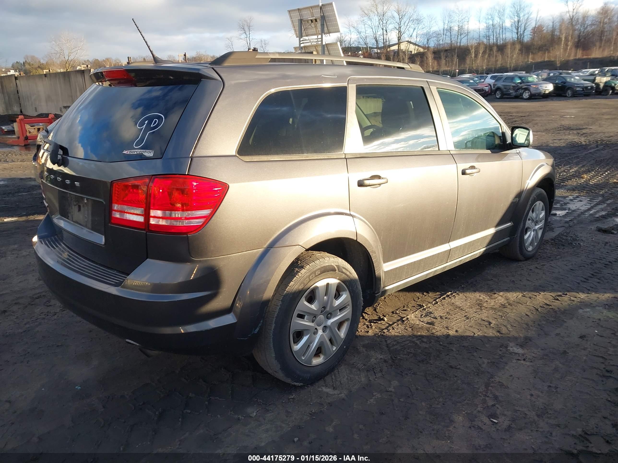 DODGE JOURNEY image 4