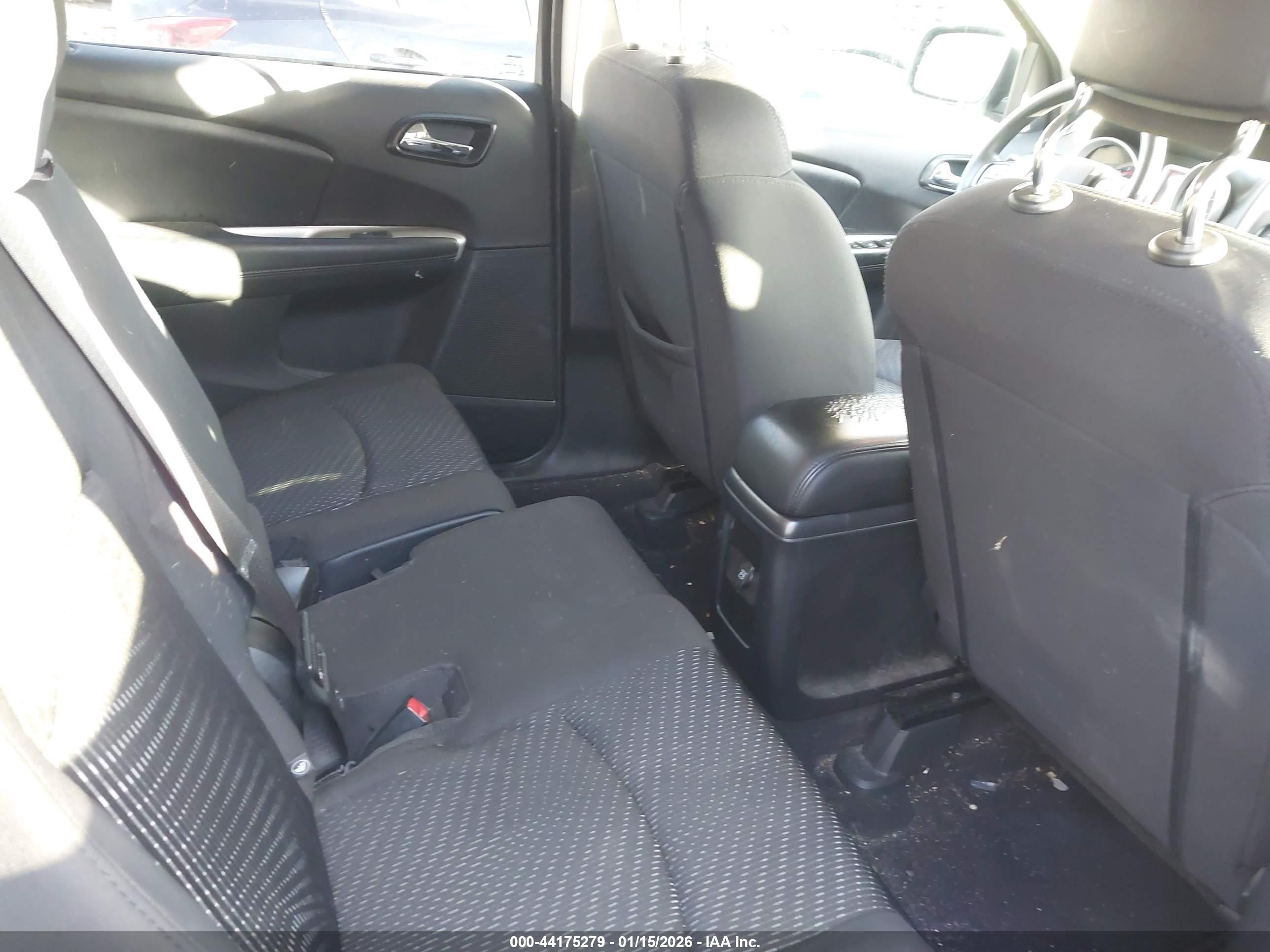 DODGE JOURNEY image 8