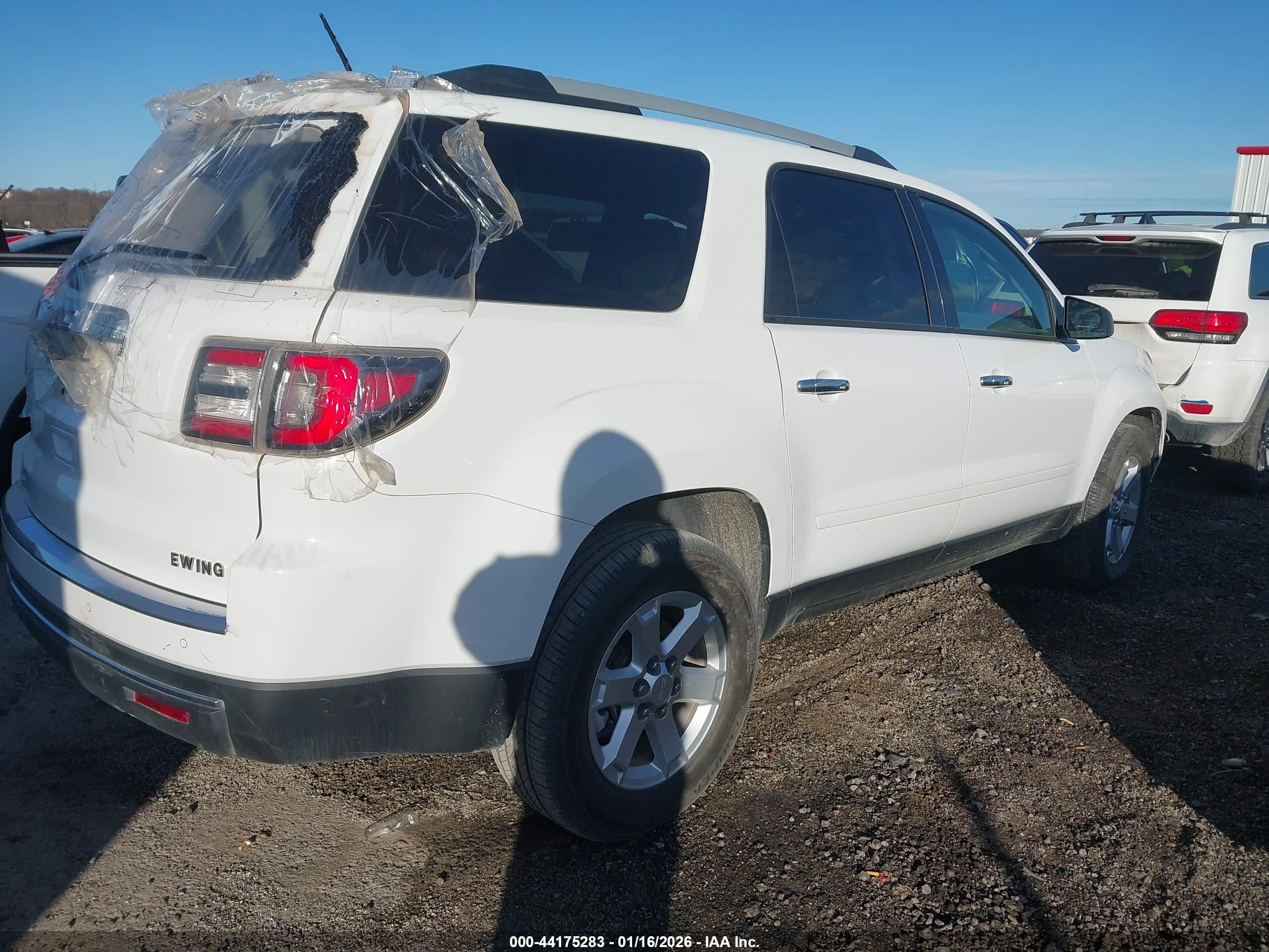 GMC ACADIA image 4