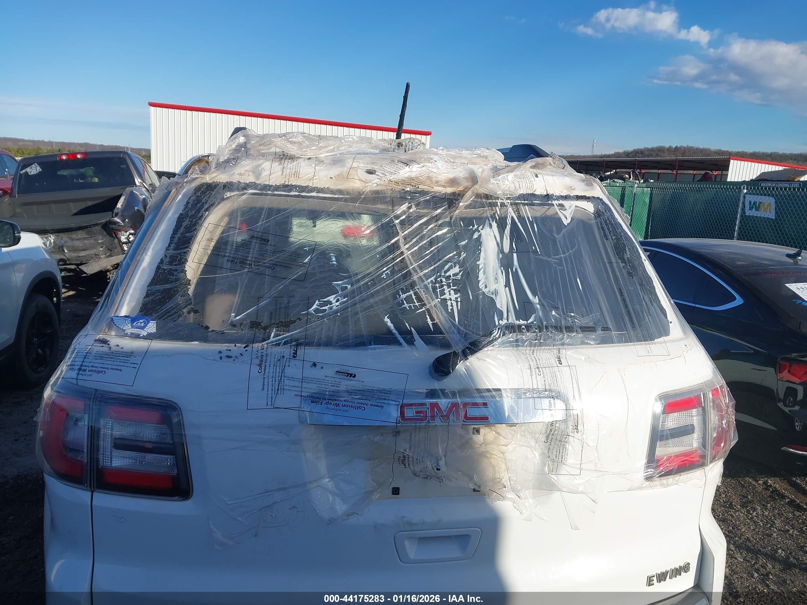 GMC ACADIA image 6