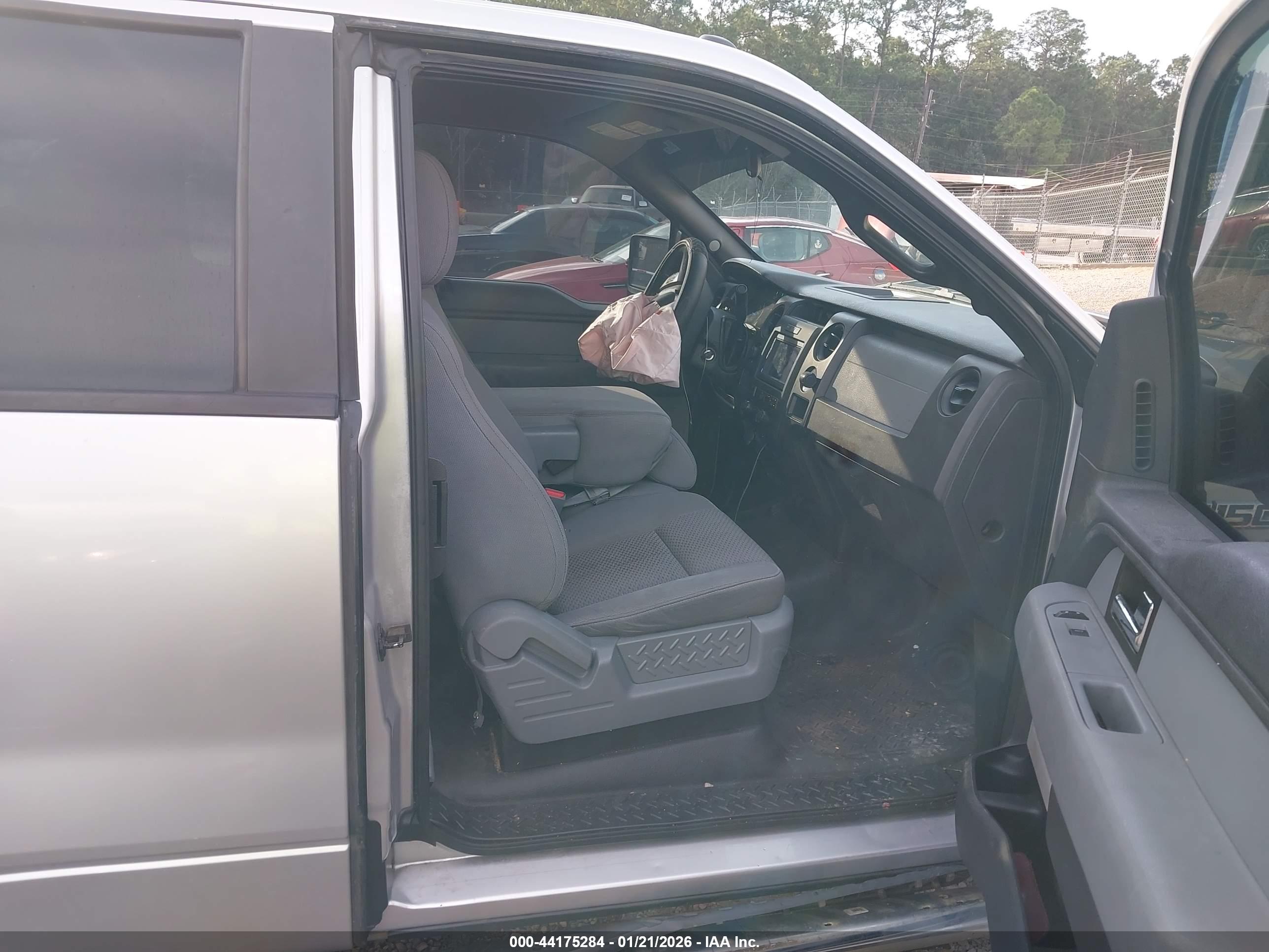 FORD F-150 image 5