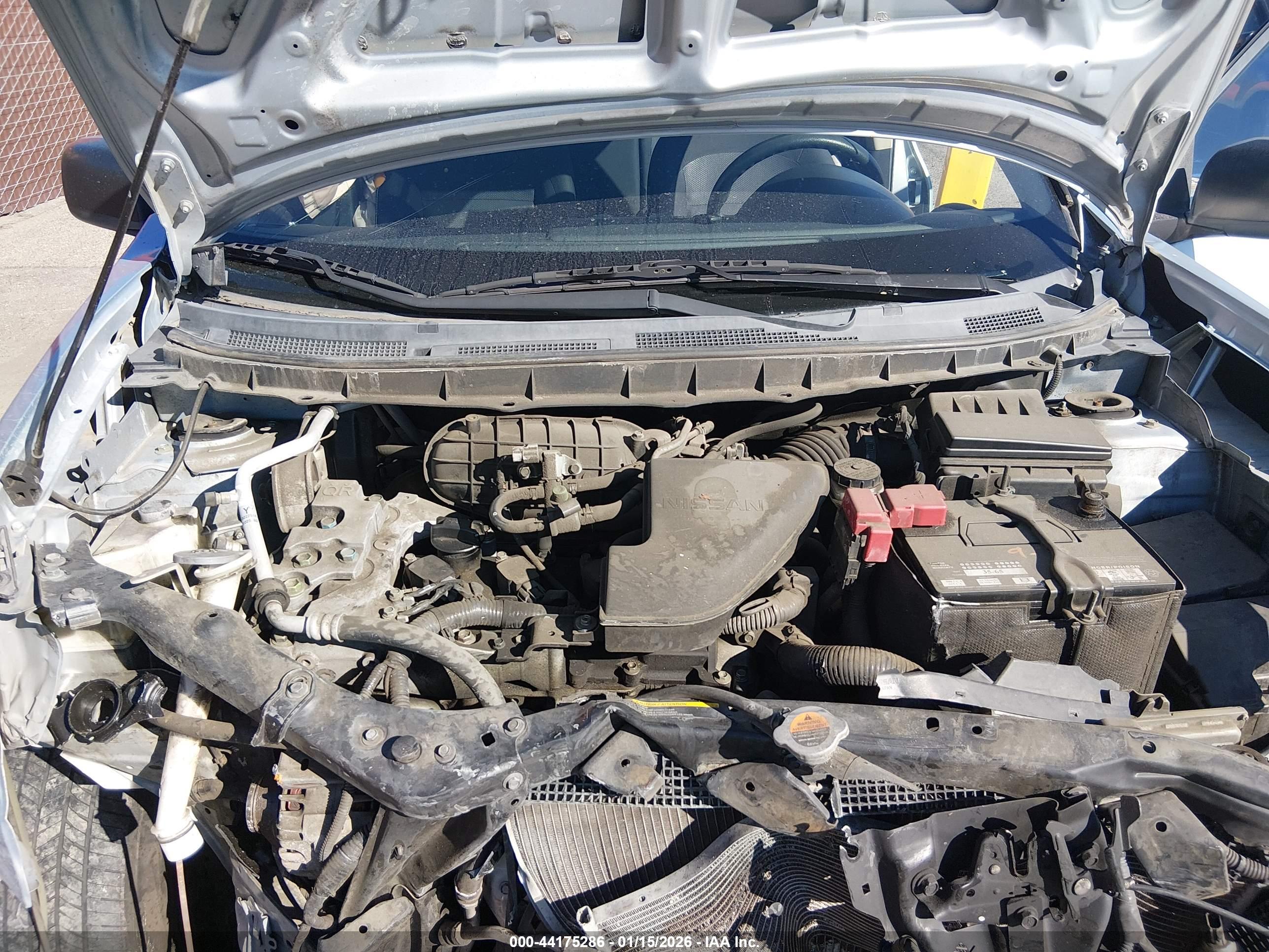 NISSAN ROGUE image 10