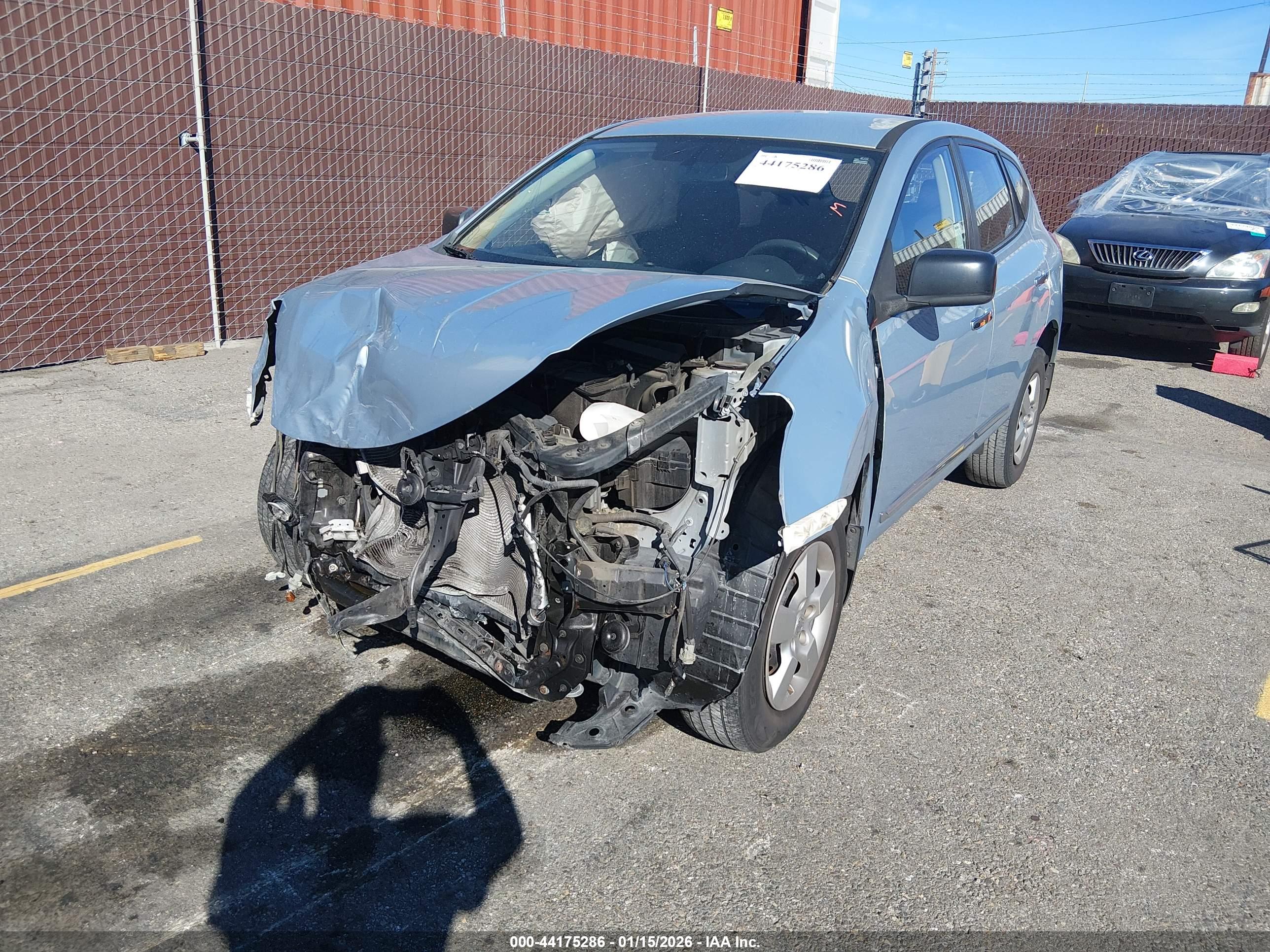 NISSAN ROGUE image 2