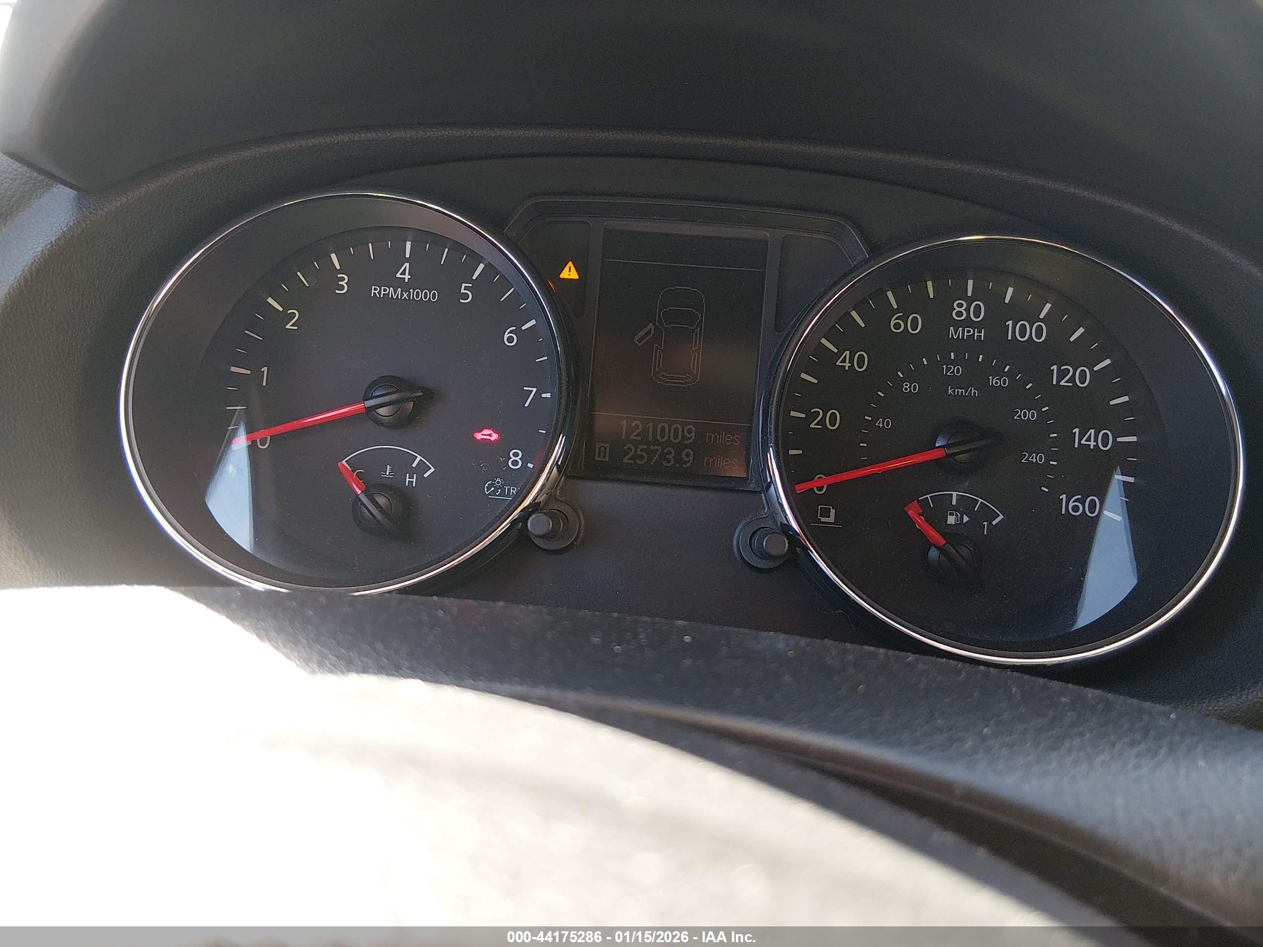 NISSAN ROGUE image 7