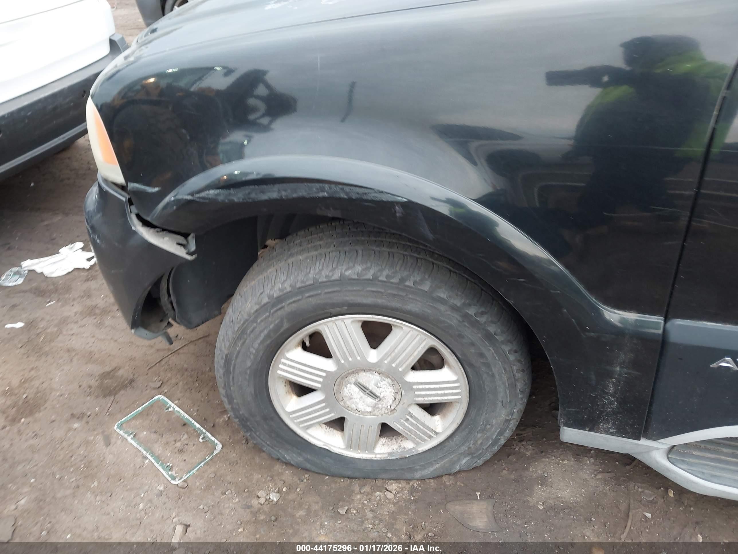 LINCOLN AVIATOR image 6